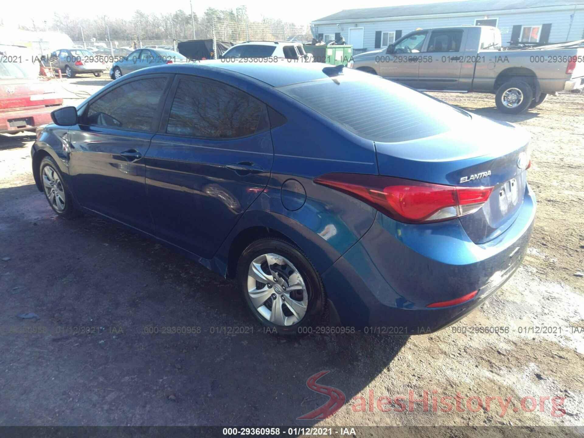 5NPDH4AE1GH758860 2016 HYUNDAI ELANTRA