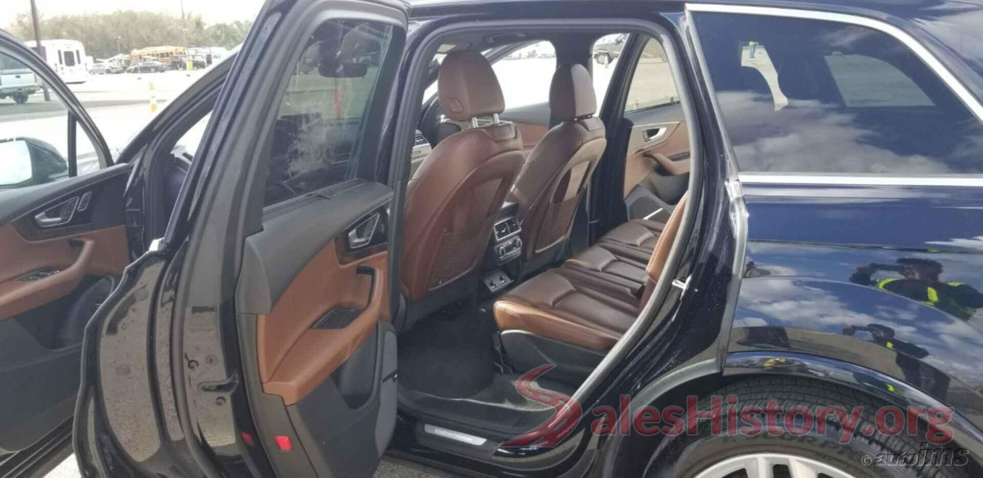 WA1VAAF70HD057049 2017 AUDI Q7