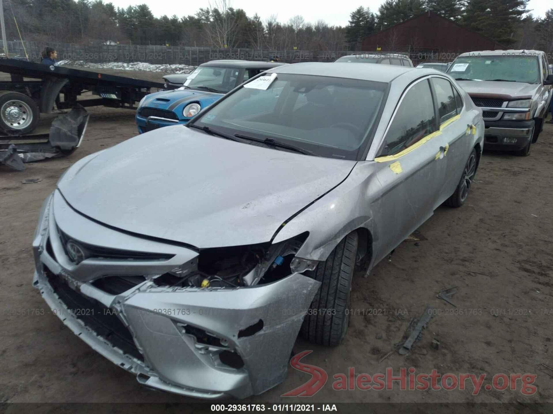 JTNB11HK6J3015275 2018 TOYOTA CAMRY