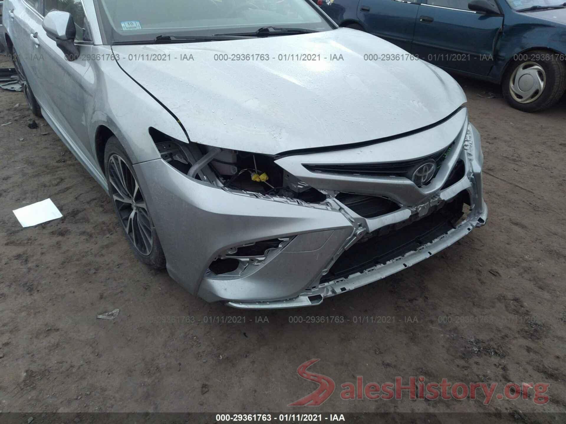 JTNB11HK6J3015275 2018 TOYOTA CAMRY