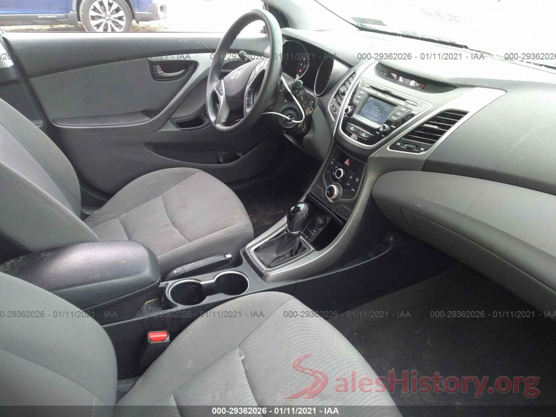 5NPDH4AE1GH697638 2016 HYUNDAI ELANTRA