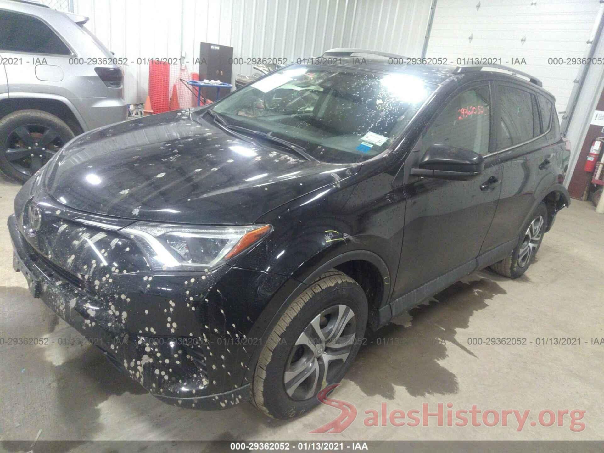 2T3BFREV3HW624138 2017 TOYOTA RAV4