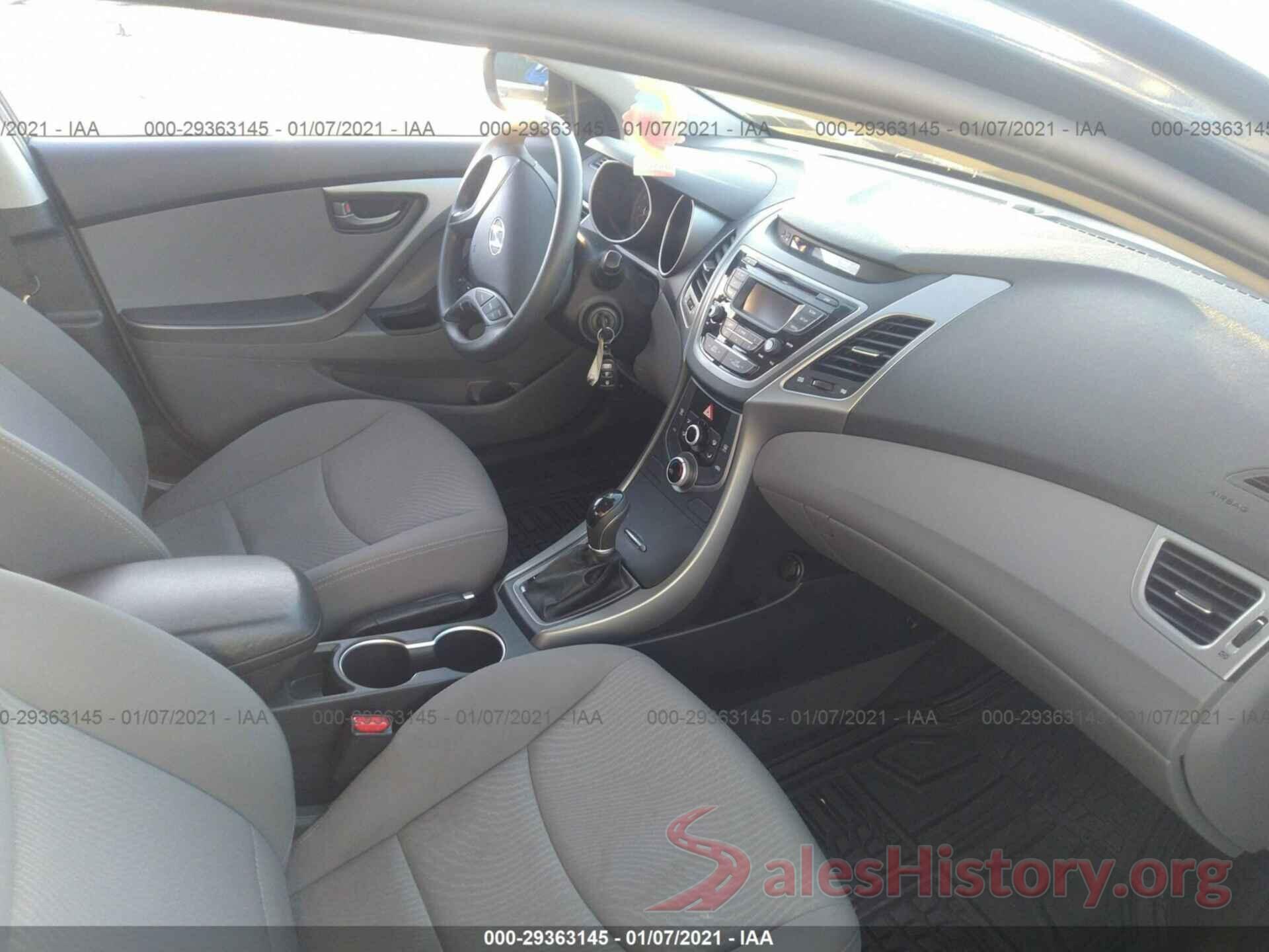 KMHDH4AE5GU492616 2016 HYUNDAI ELANTRA