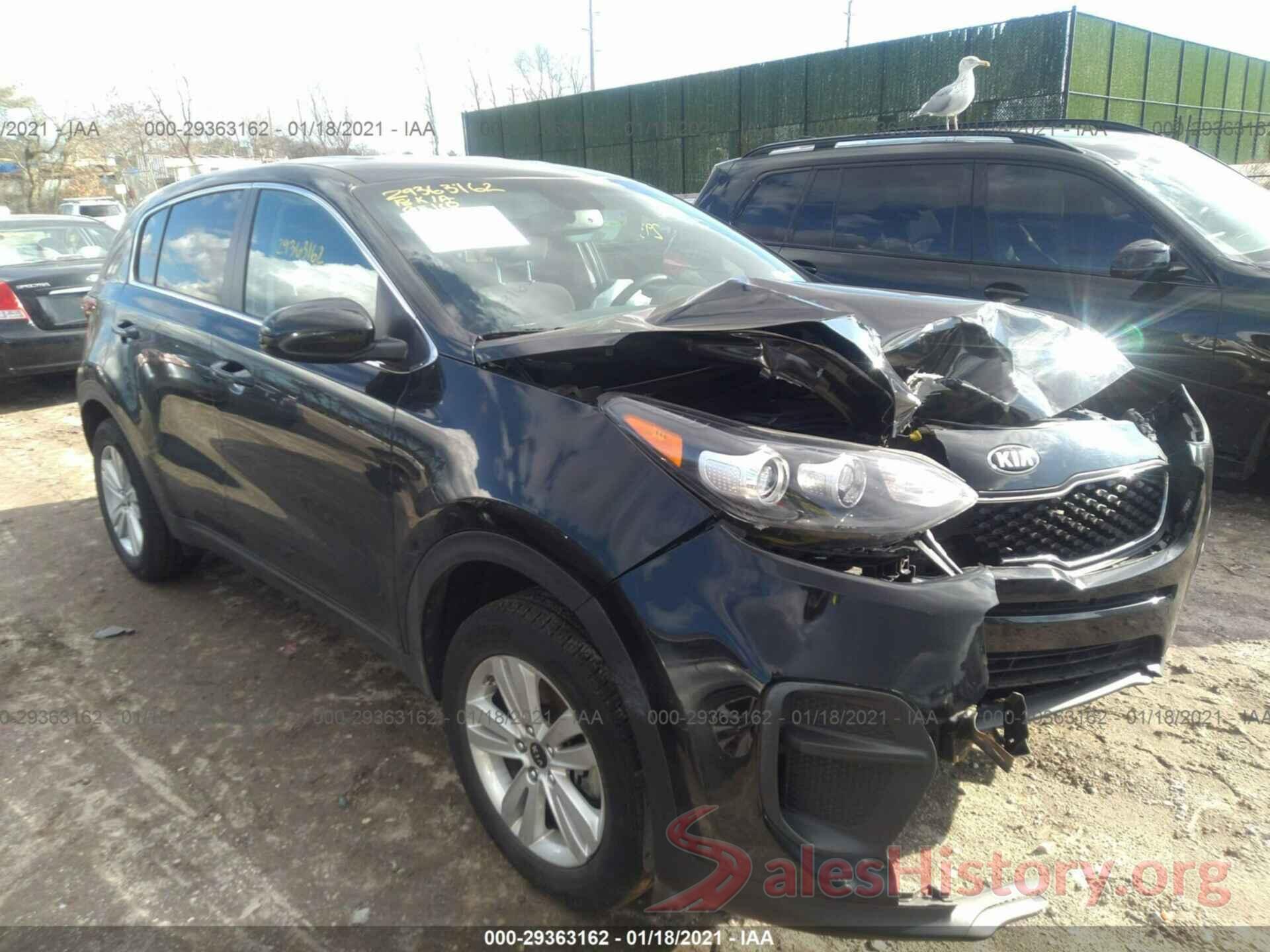 KNDPM3AC4J7458890 2018 KIA SPORTAGE