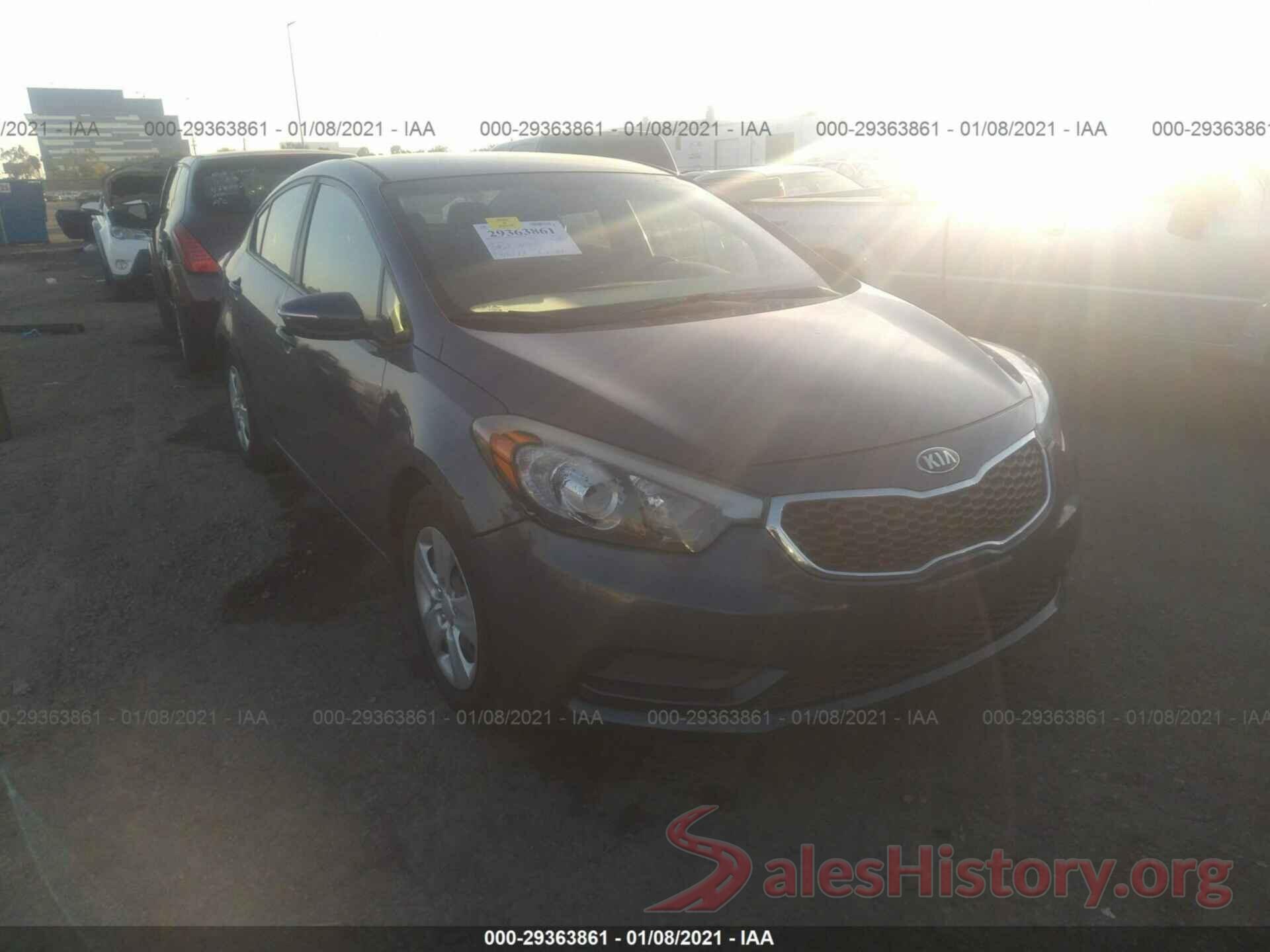 KNAFX4A63G5549122 2016 KIA FORTE