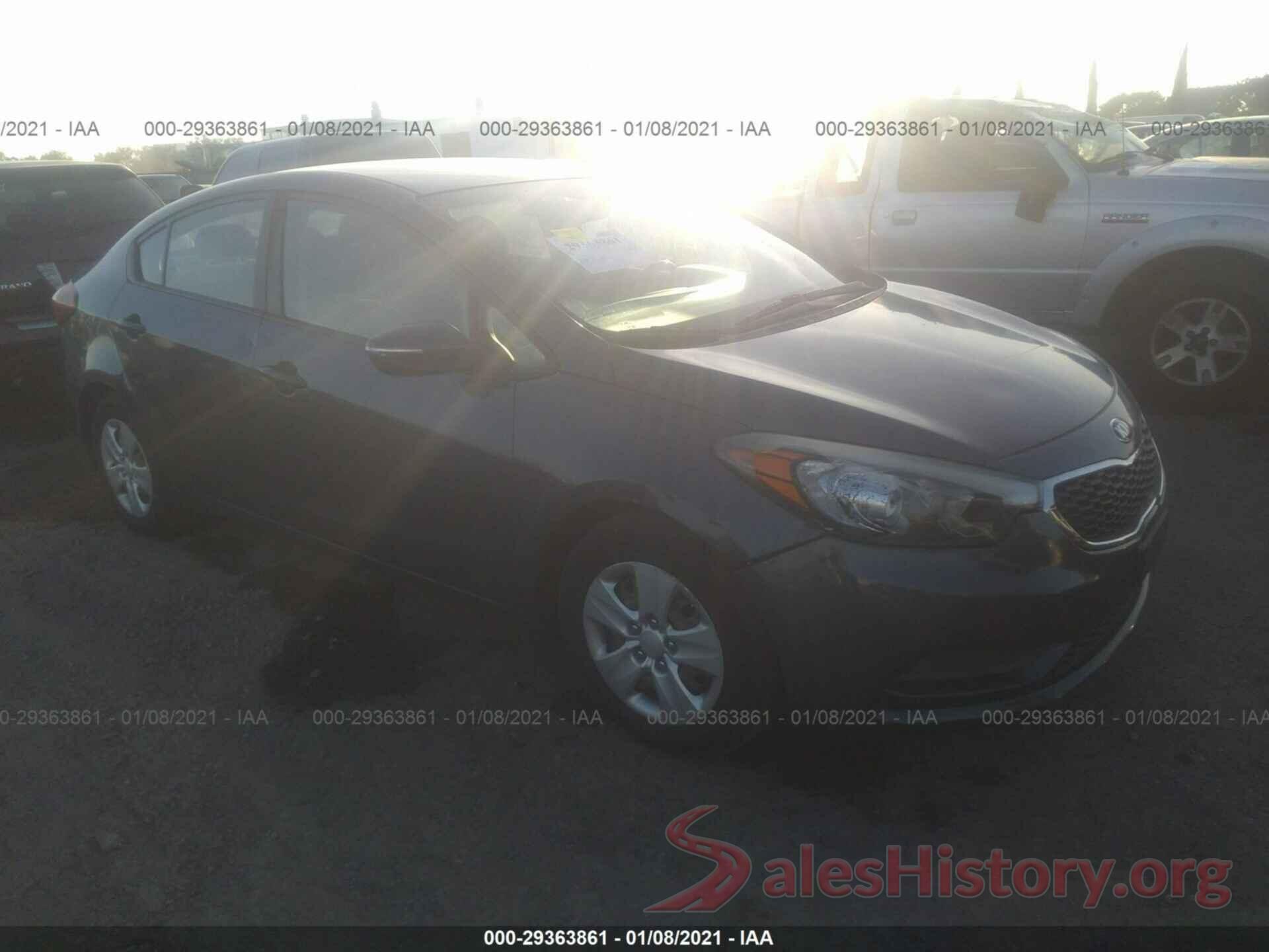 KNAFX4A63G5549122 2016 KIA FORTE