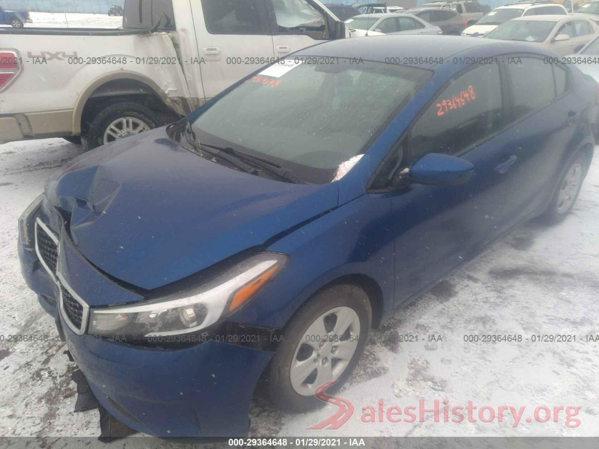 3KPFK4A70JE279773 2018 KIA FORTE