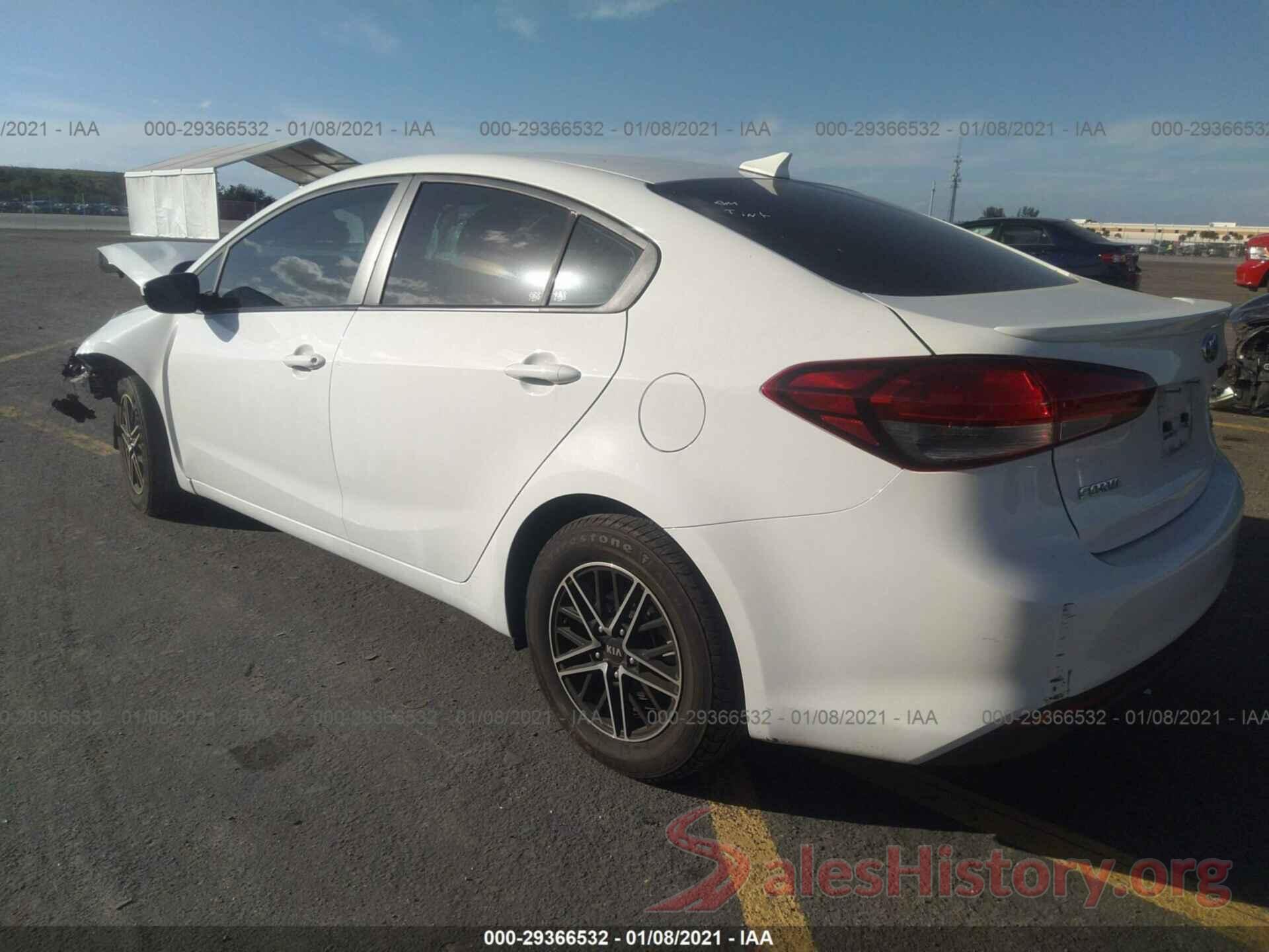 3KPFL4A76HE071050 2017 KIA FORTE