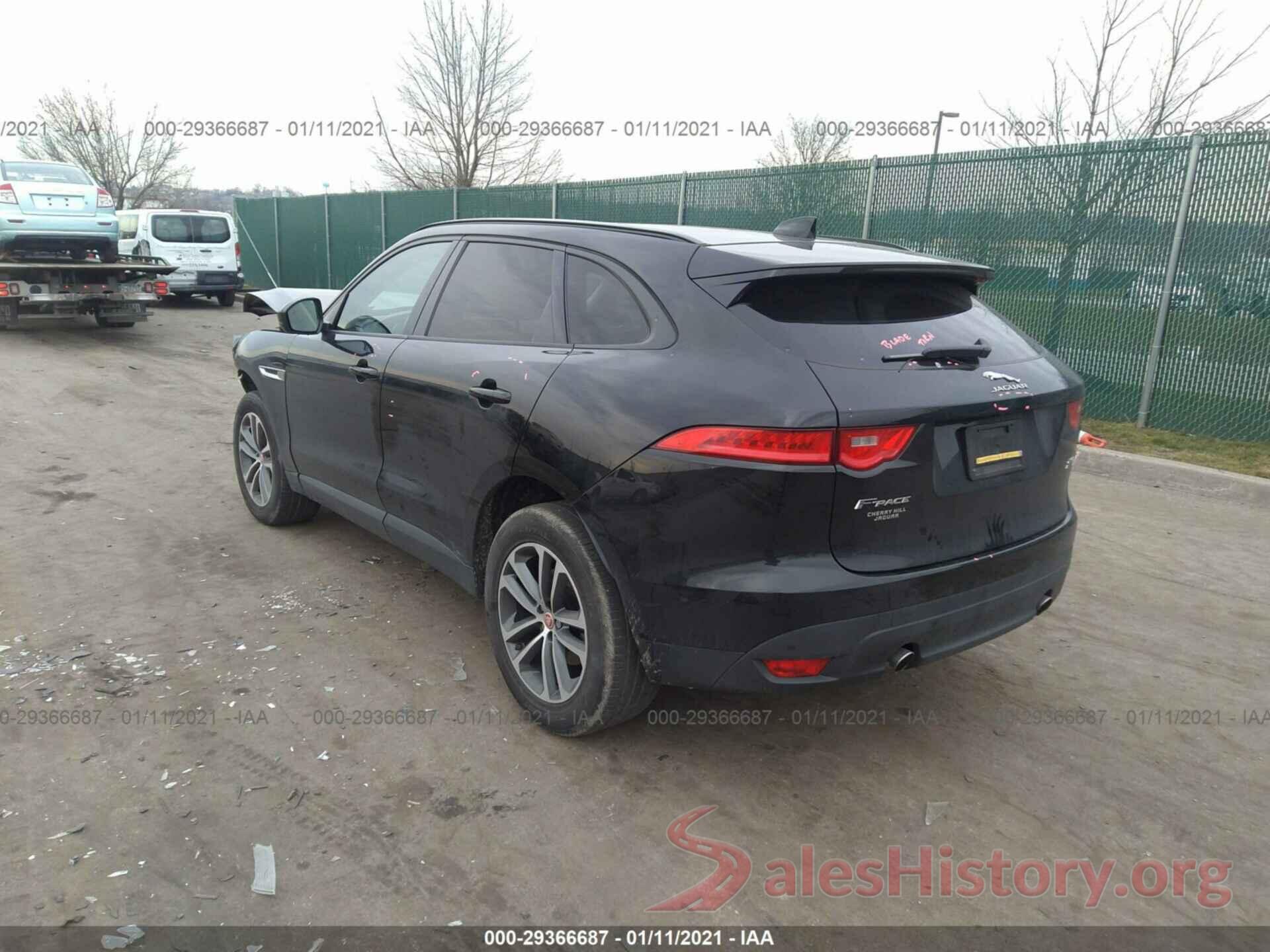 SADCJ2FX2JA273581 2018 JAGUAR F-PACE