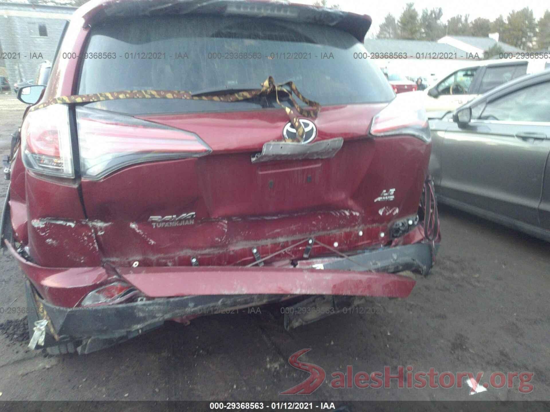 JTMBFREV7JD256100 2018 TOYOTA RAV4