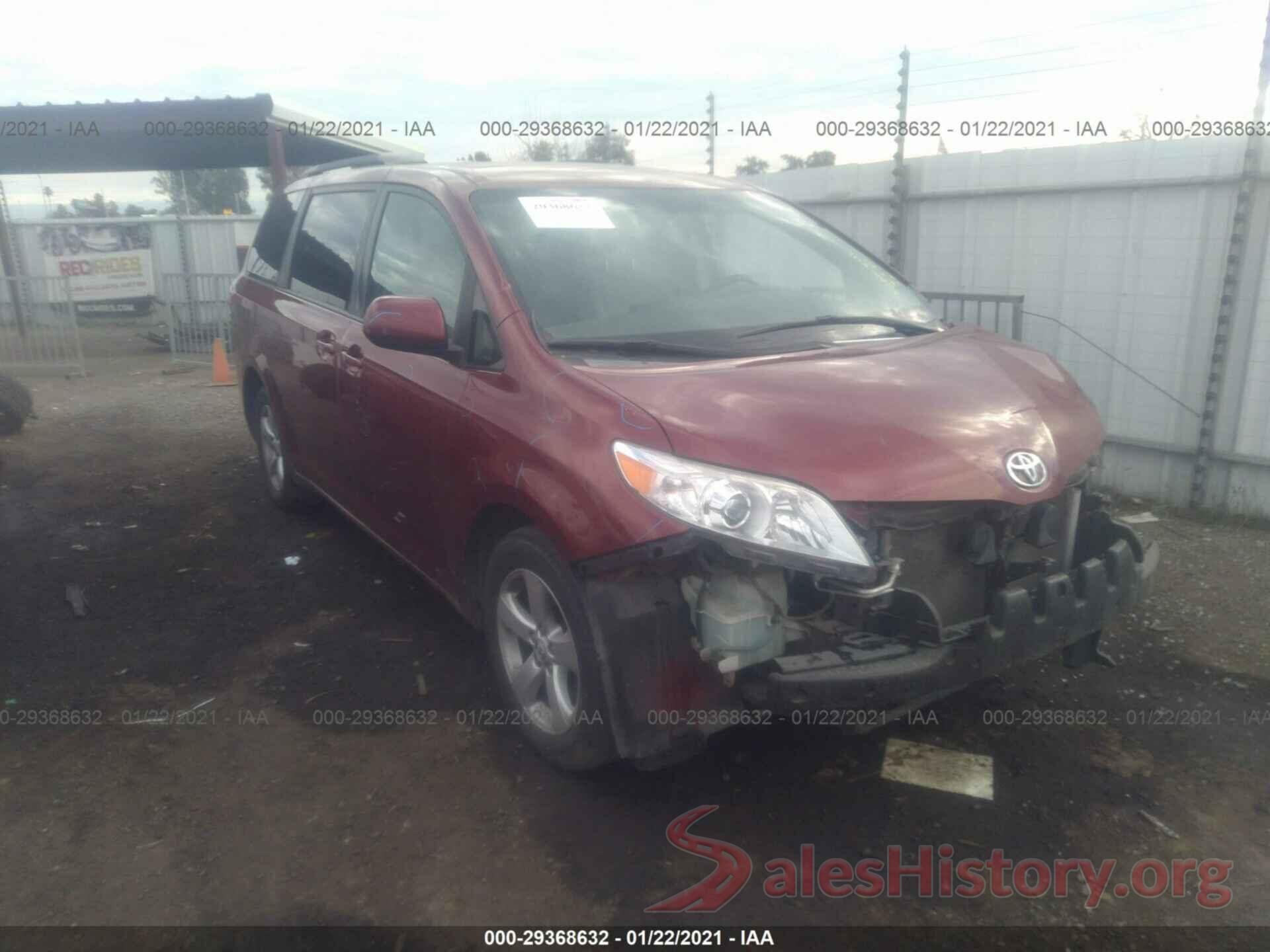 5TDKK3DC7GS703854 2016 TOYOTA SIENNA