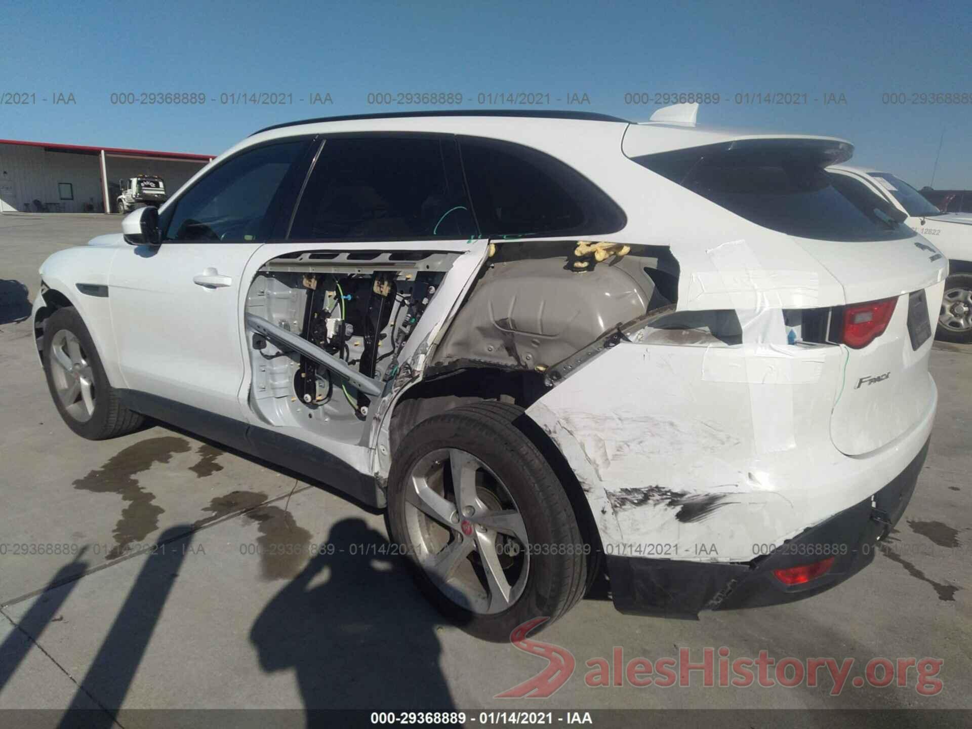 SADCJ2FX4JA249105 2018 JAGUAR F-PACE