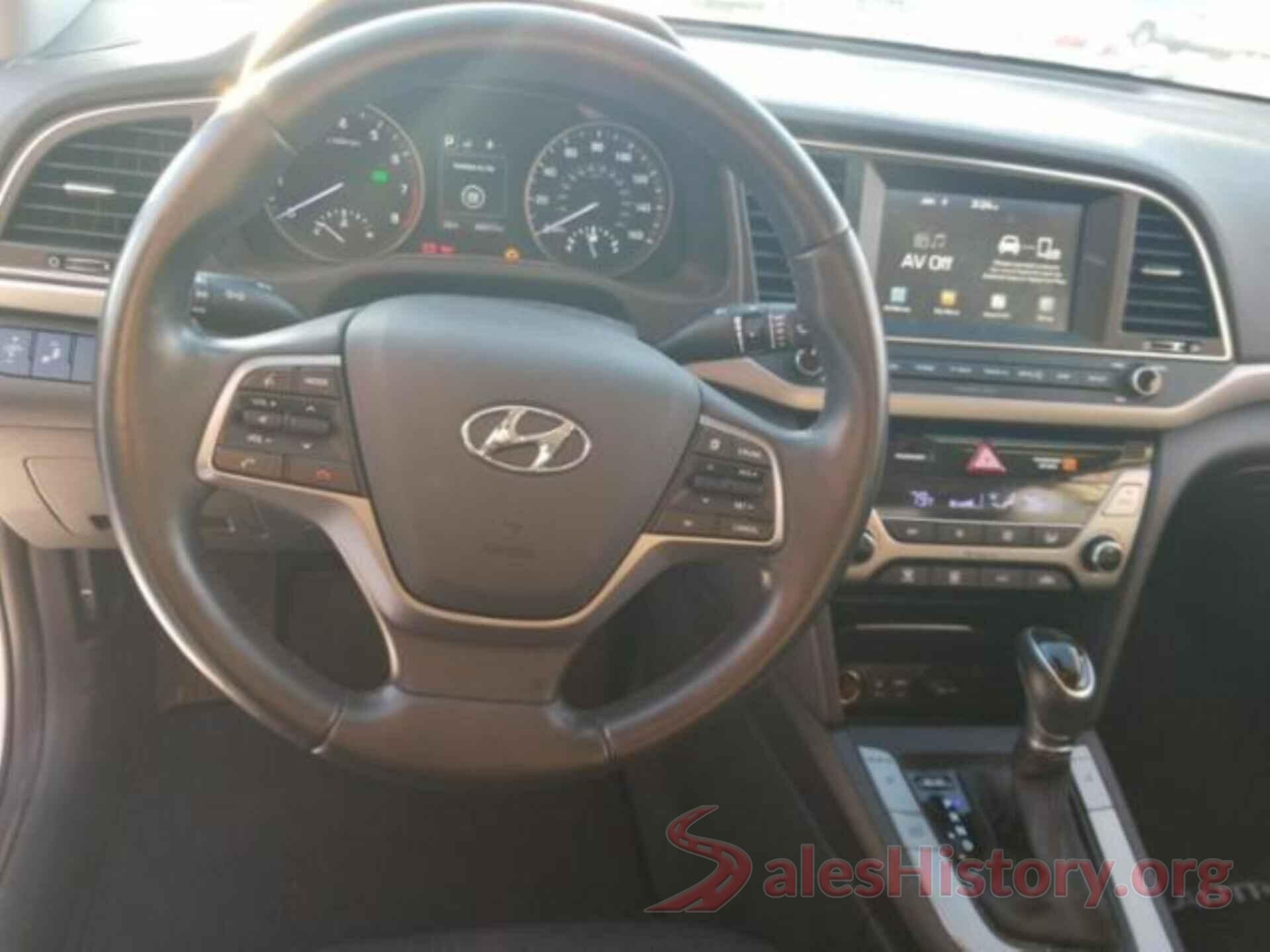 5NPD84LFXJH265708 2018 HYUNDAI ELANTRA