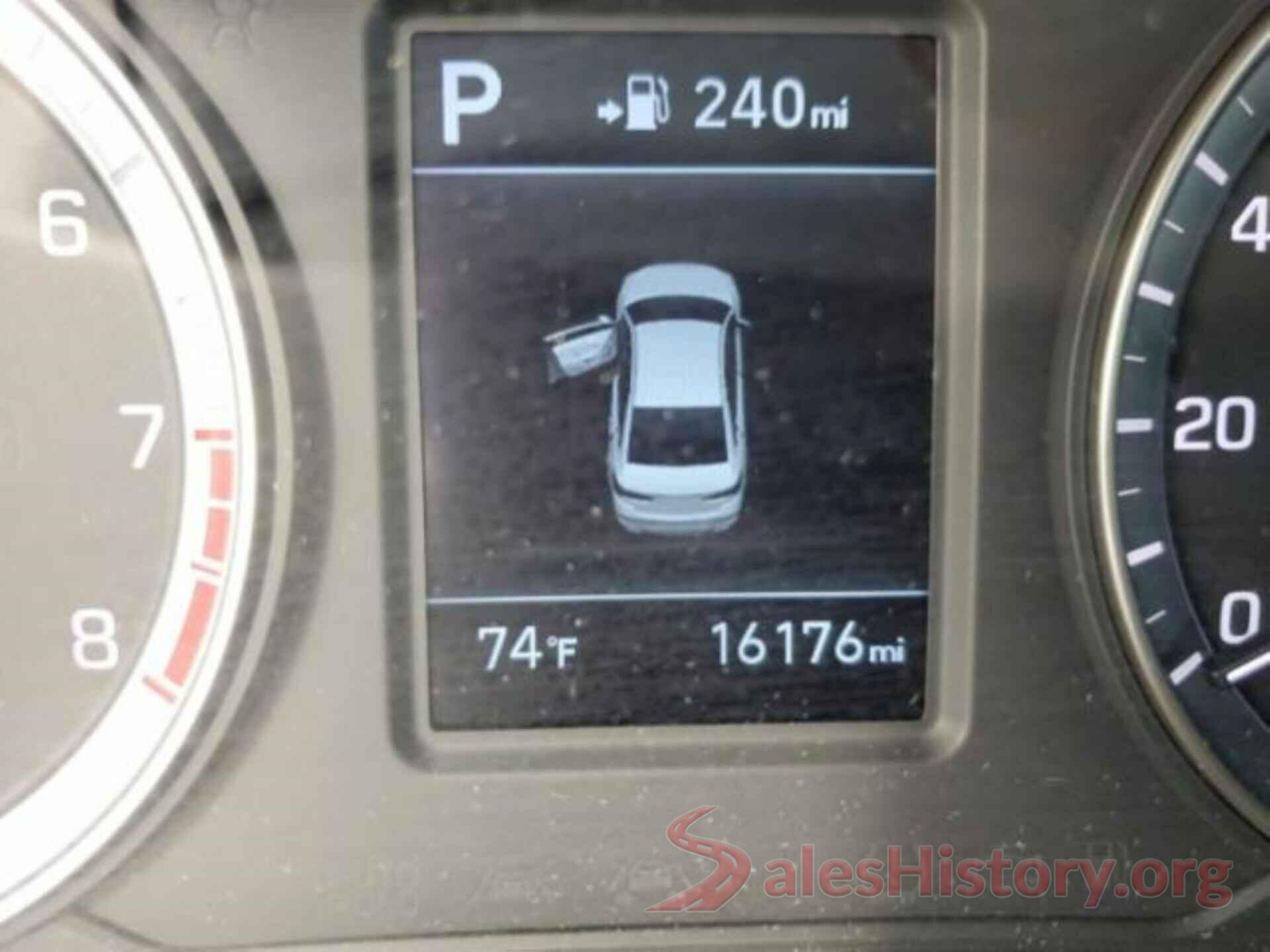 5NPE24AFXJH625598 2018 HYUNDAI SONATA