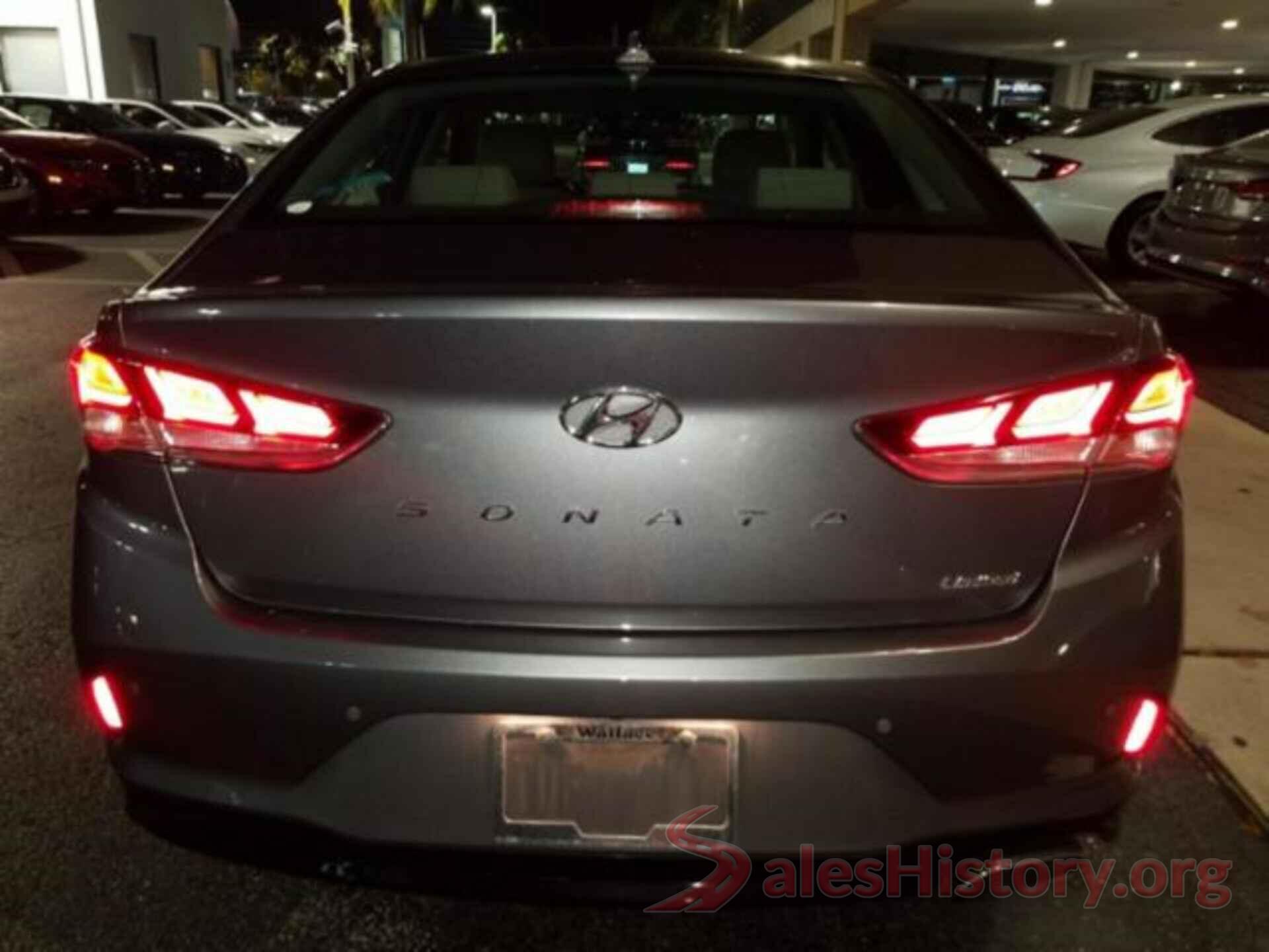 5NPE34AF1JH681880 2018 HYUNDAI SONATA