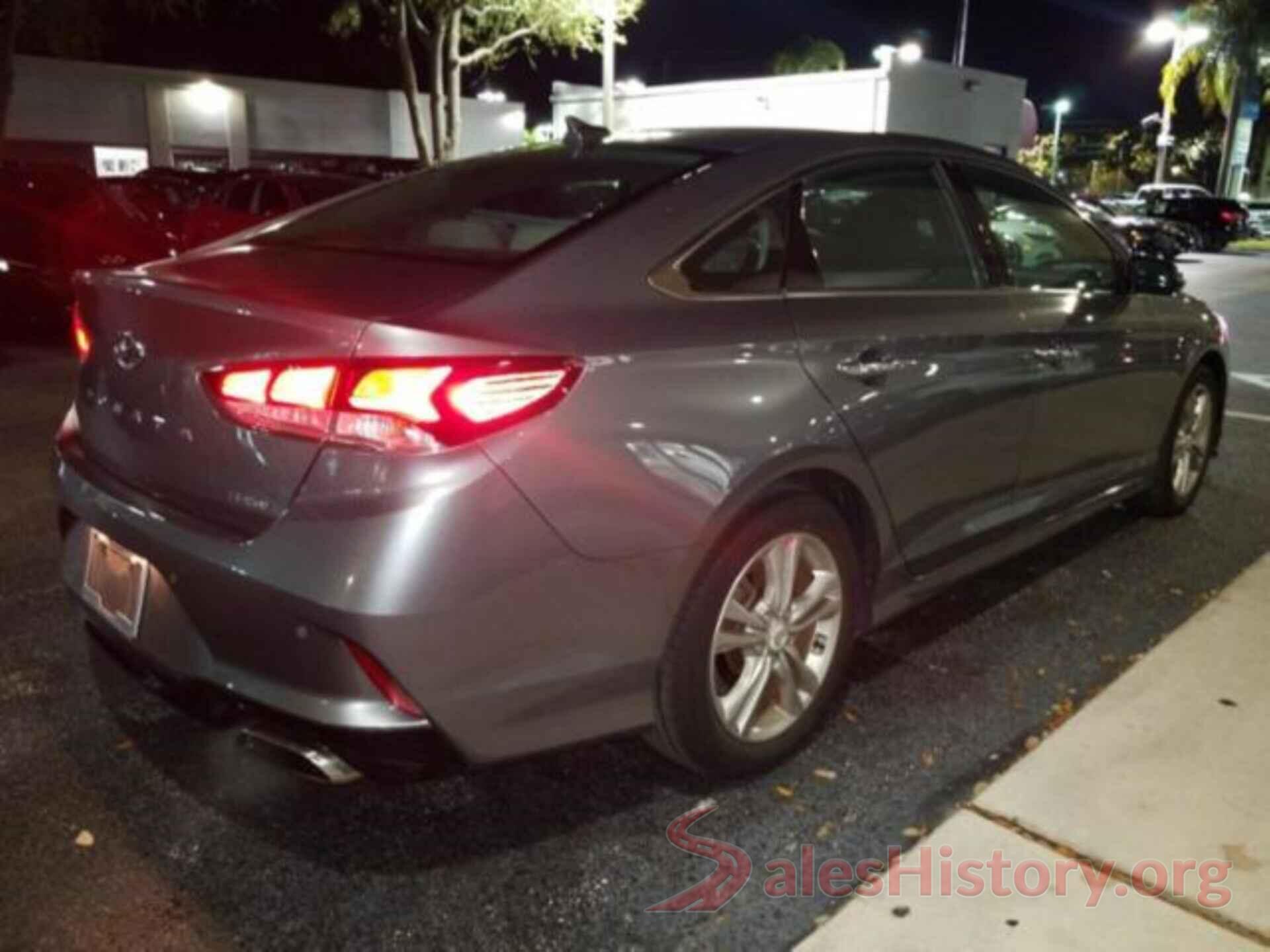 5NPE34AF1JH681880 2018 HYUNDAI SONATA