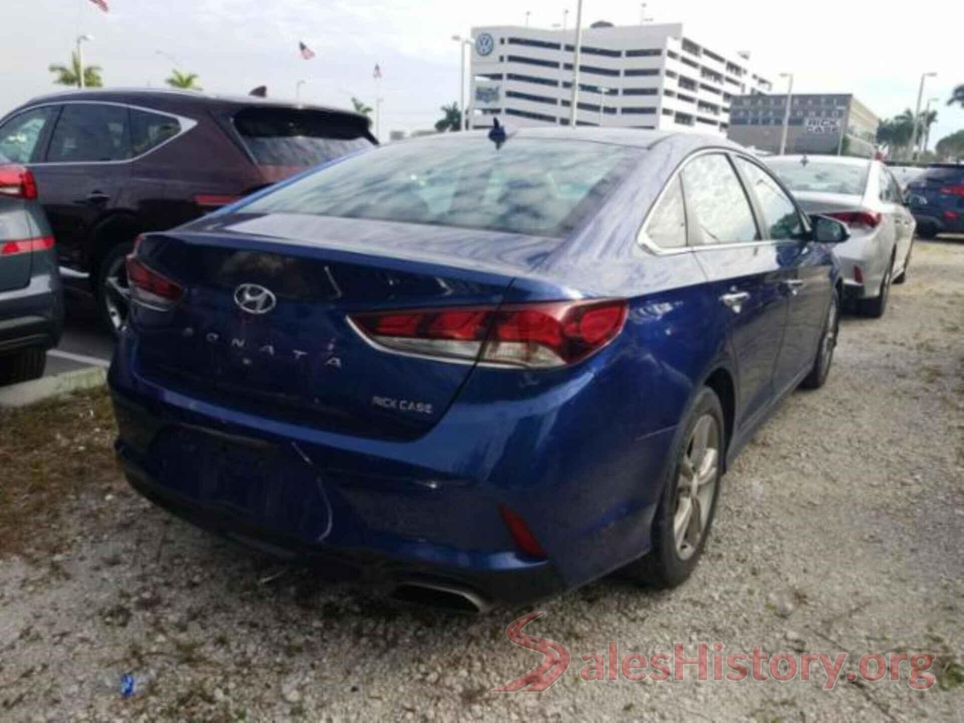 5NPE34AFXJH643886 2018 HYUNDAI SONATA