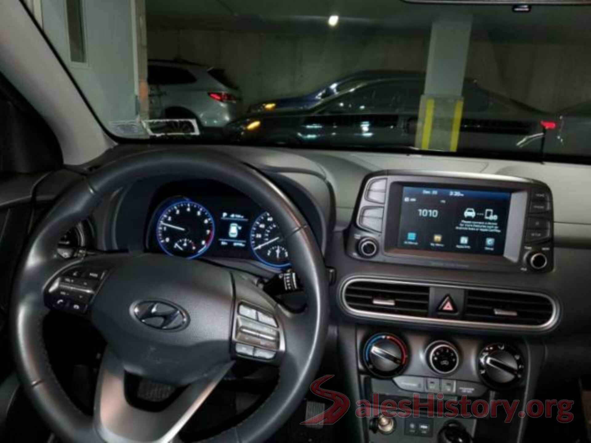 KM8K6CAA7JU085361 2018 HYUNDAI KONA