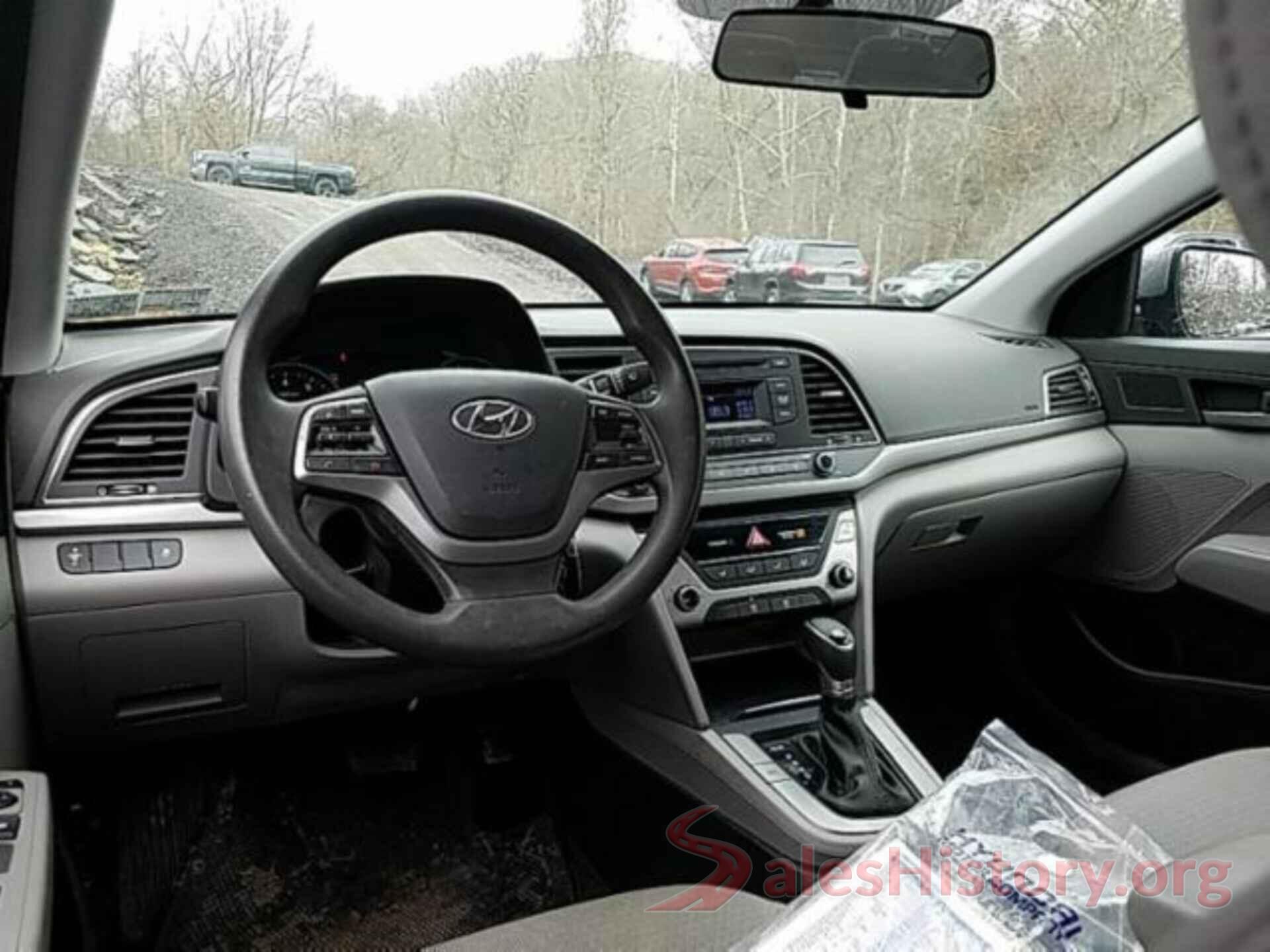 5NPD74LF3JH277749 2018 HYUNDAI ELANTRA