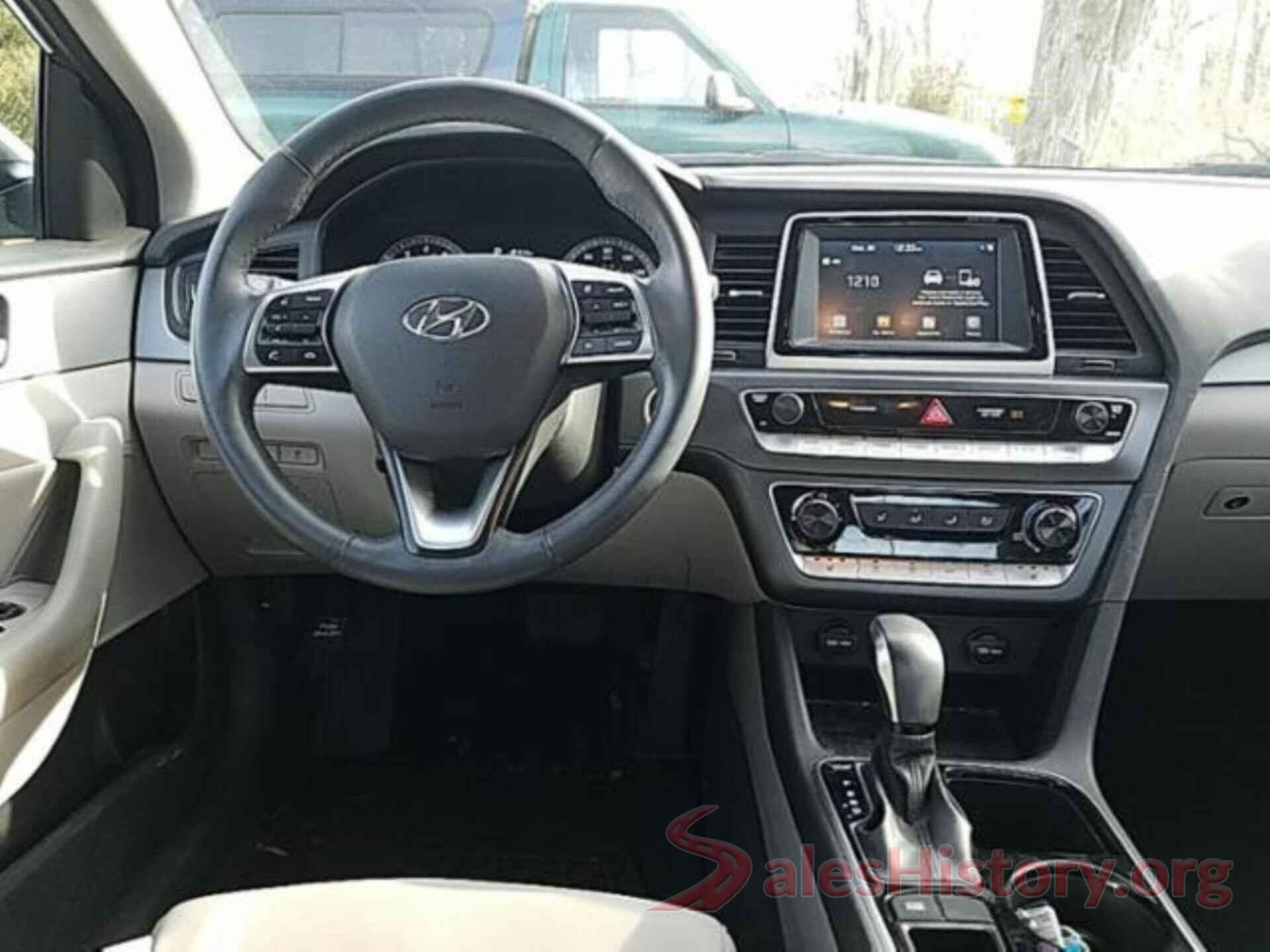 5NPE34AF0JH633917 2018 HYUNDAI SONATA