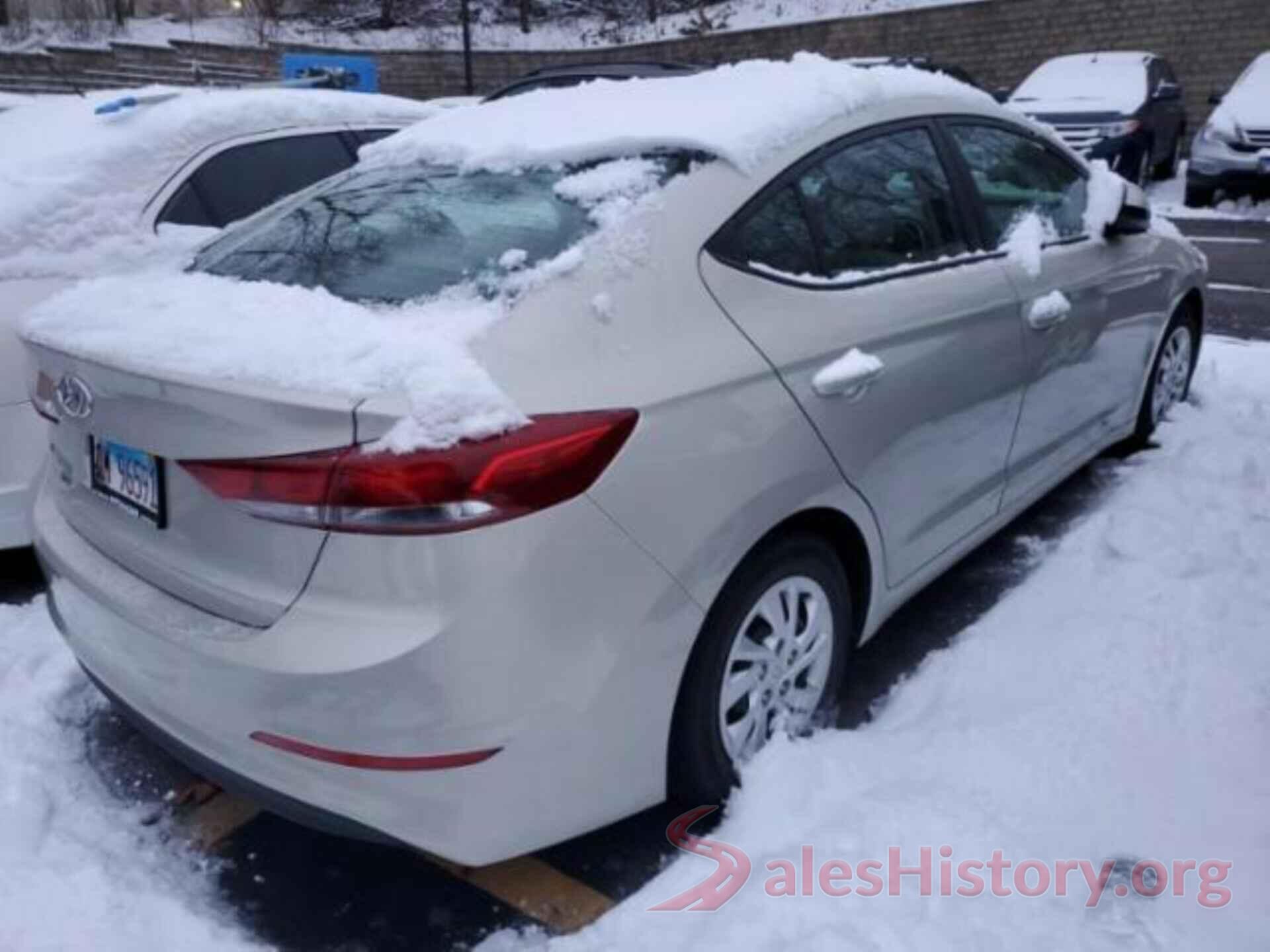 5NPD74LF8JH296166 2018 HYUNDAI ELANTRA