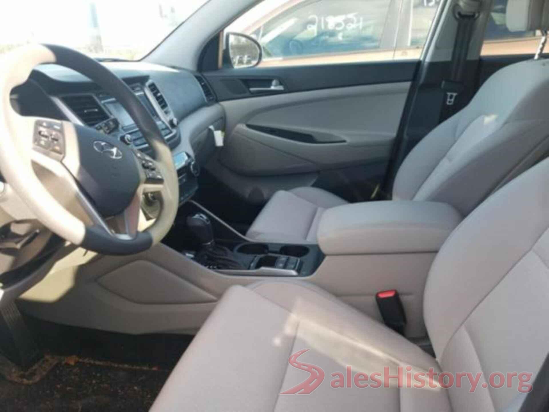 KM8J3CA42HU574761 2017 HYUNDAI TUCSON