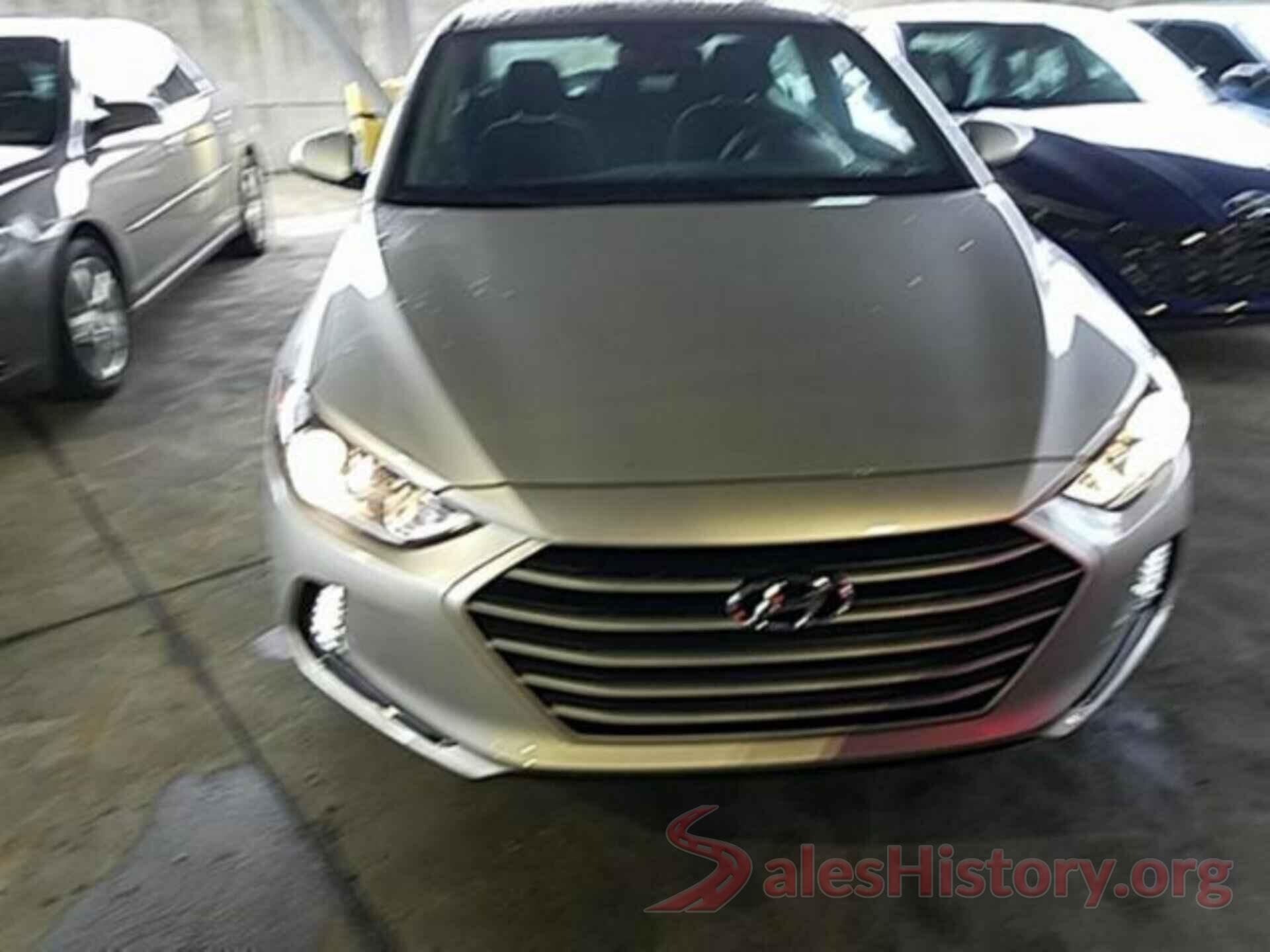 5NPD84LF5JH283680 2018 HYUNDAI ELANTRA