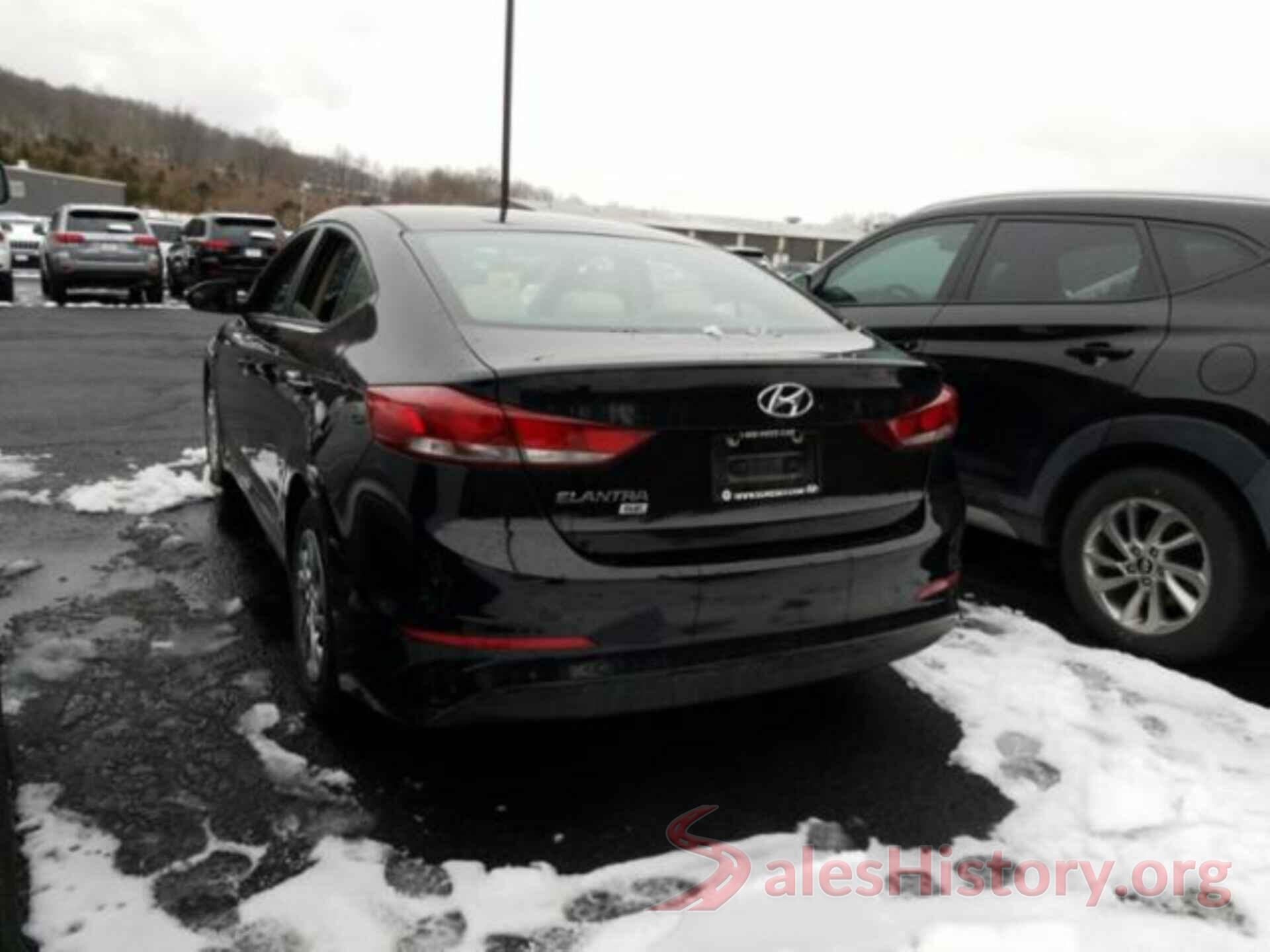 KMHD74LF4JU505274 2018 HYUNDAI ELANTRA