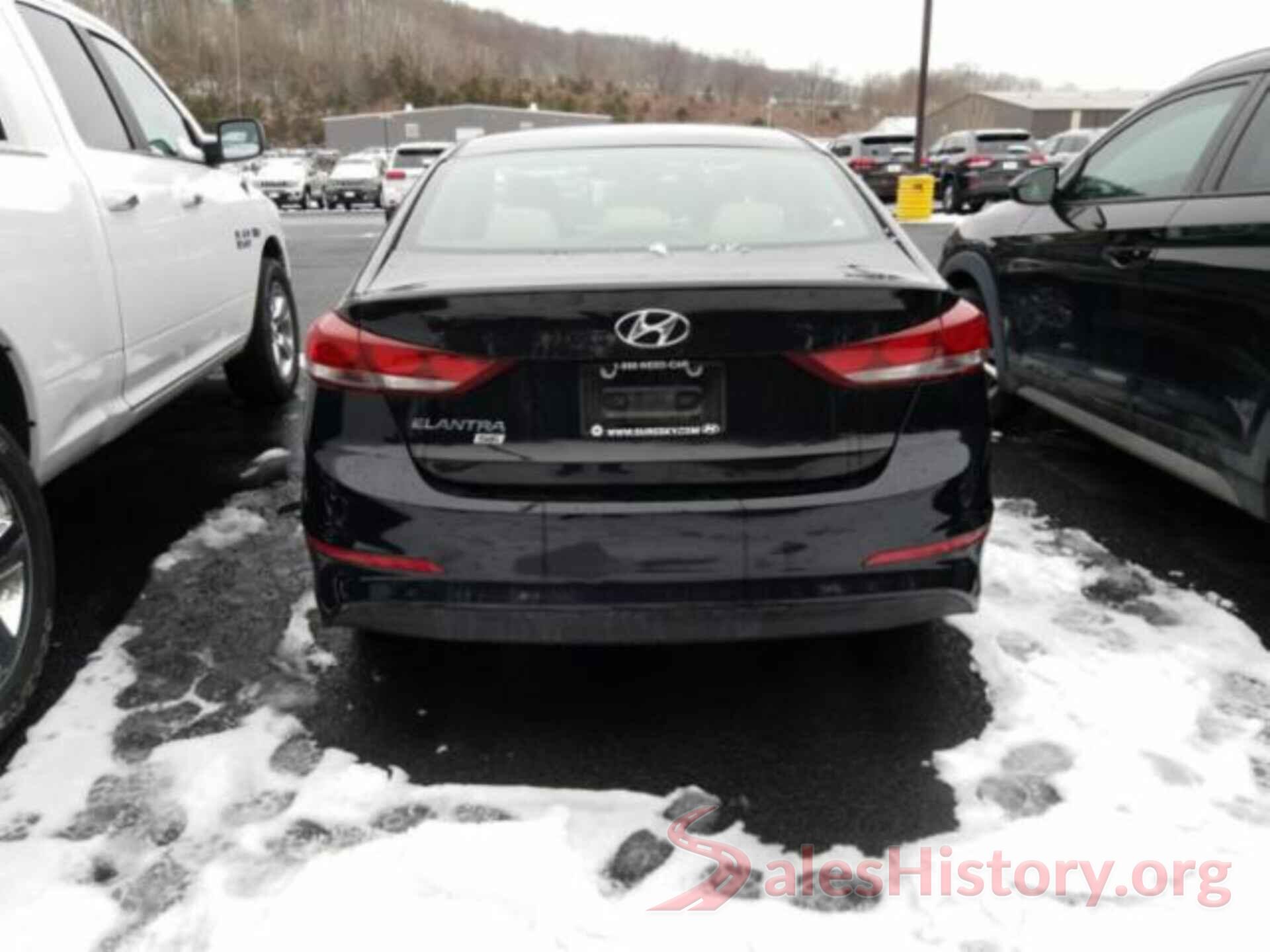 KMHD74LF4JU505274 2018 HYUNDAI ELANTRA