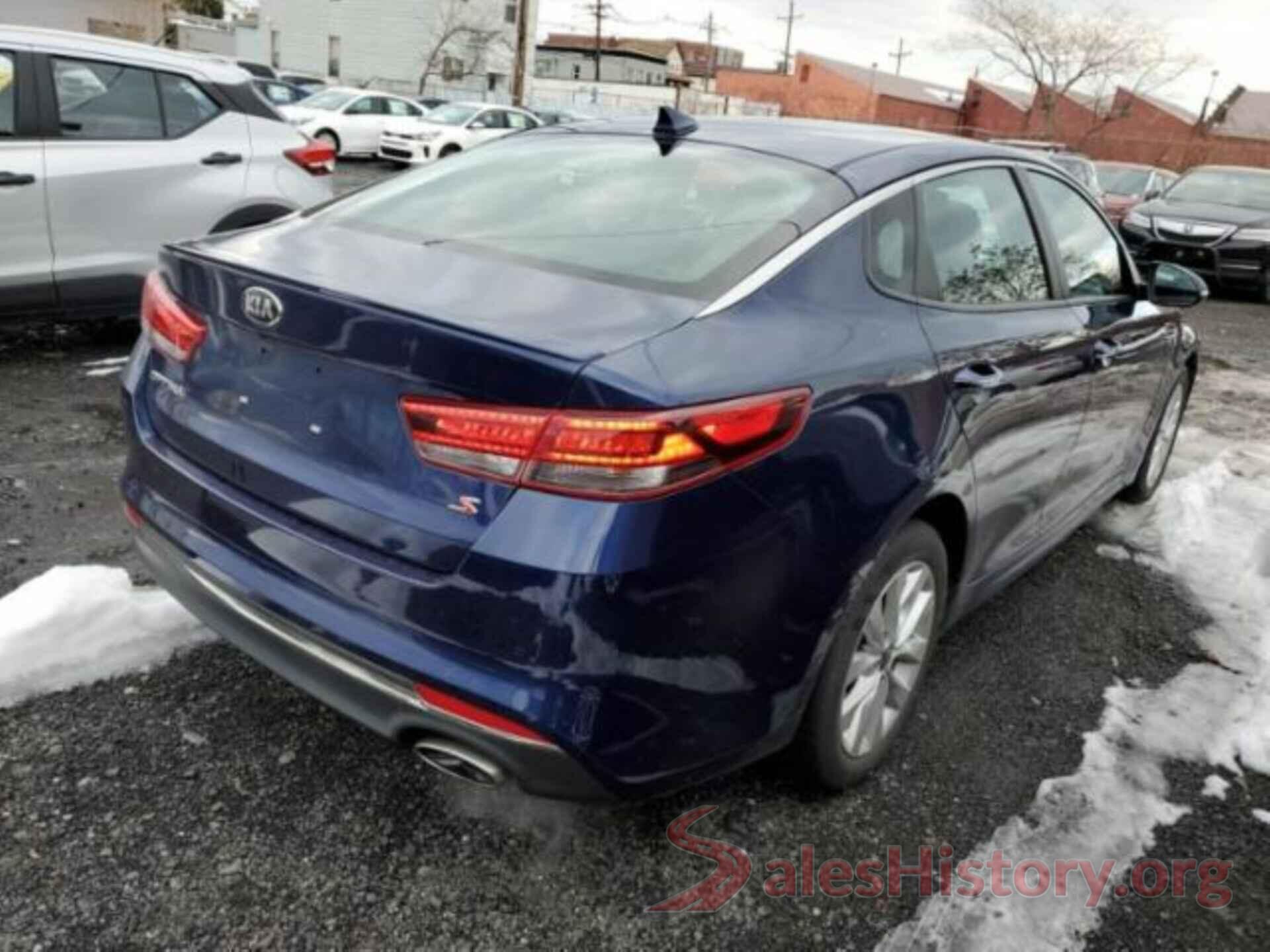 5XXGT4L31JG194654 2018 KIA OPTIMA