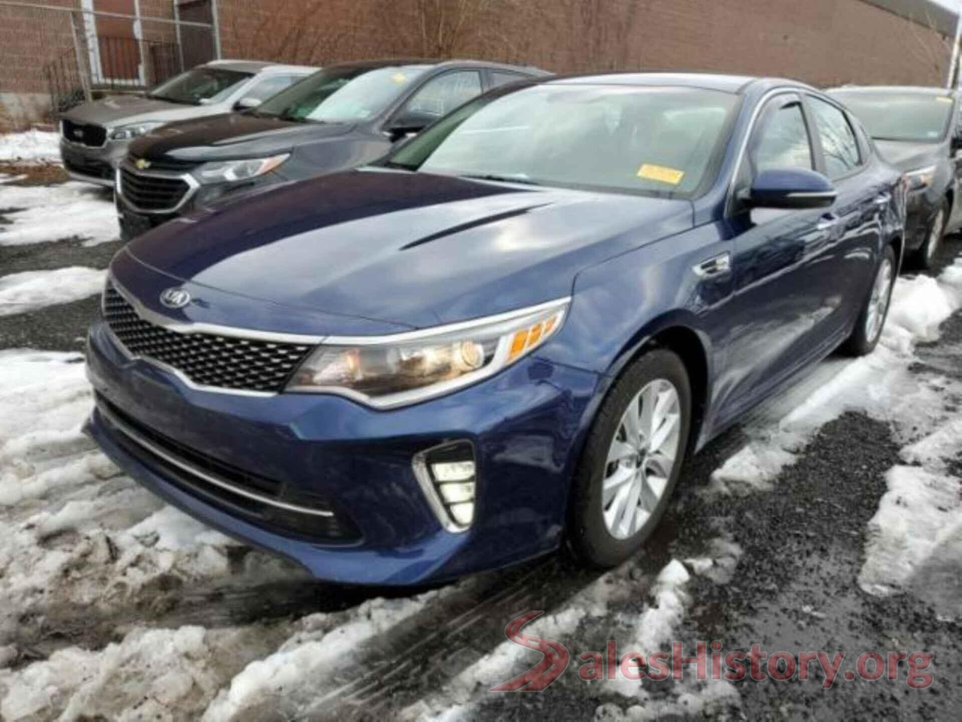 5XXGT4L31JG194654 2018 KIA OPTIMA