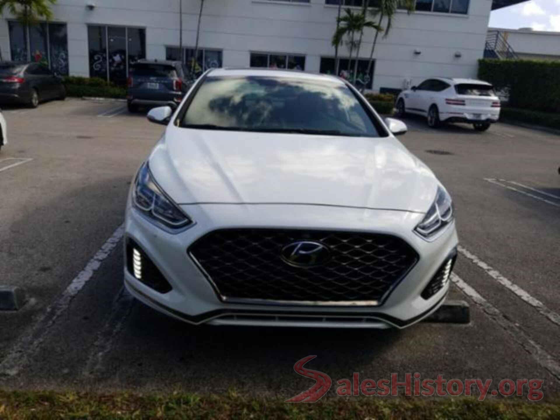 5NPE34AF9JH666785 2018 HYUNDAI SONATA