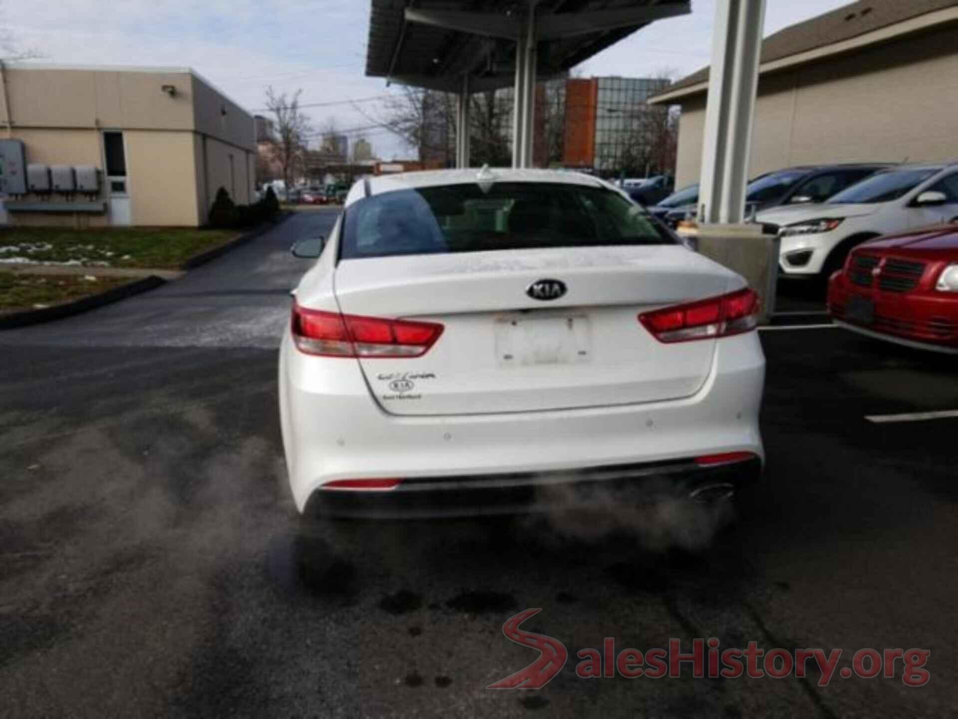 5XXGT4L31JG266100 2018 KIA OPTIMA