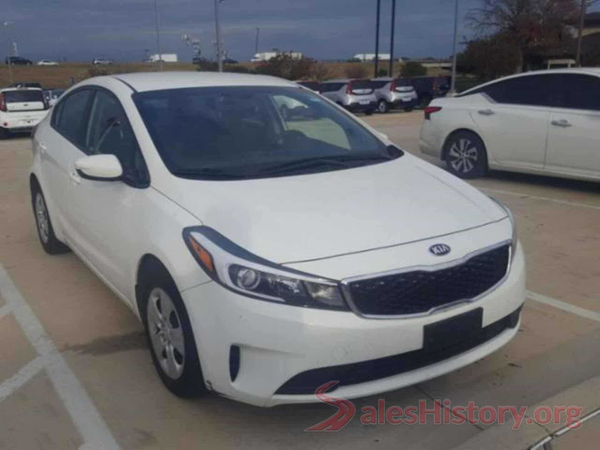 3KPFK4A74JE254391 2018 KIA FORTE