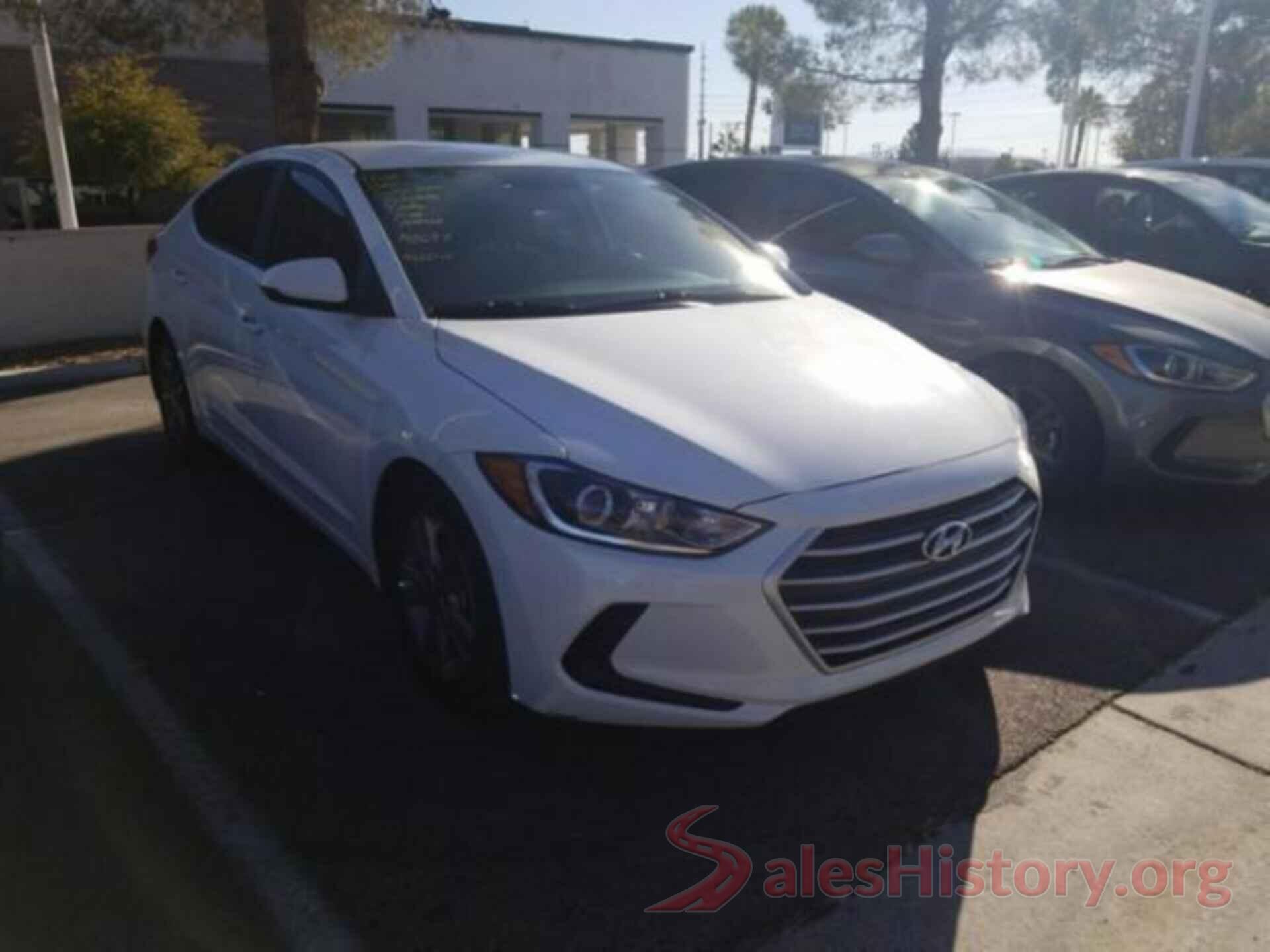 5NPD84LF6JH292677 2018 HYUNDAI ELANTRA