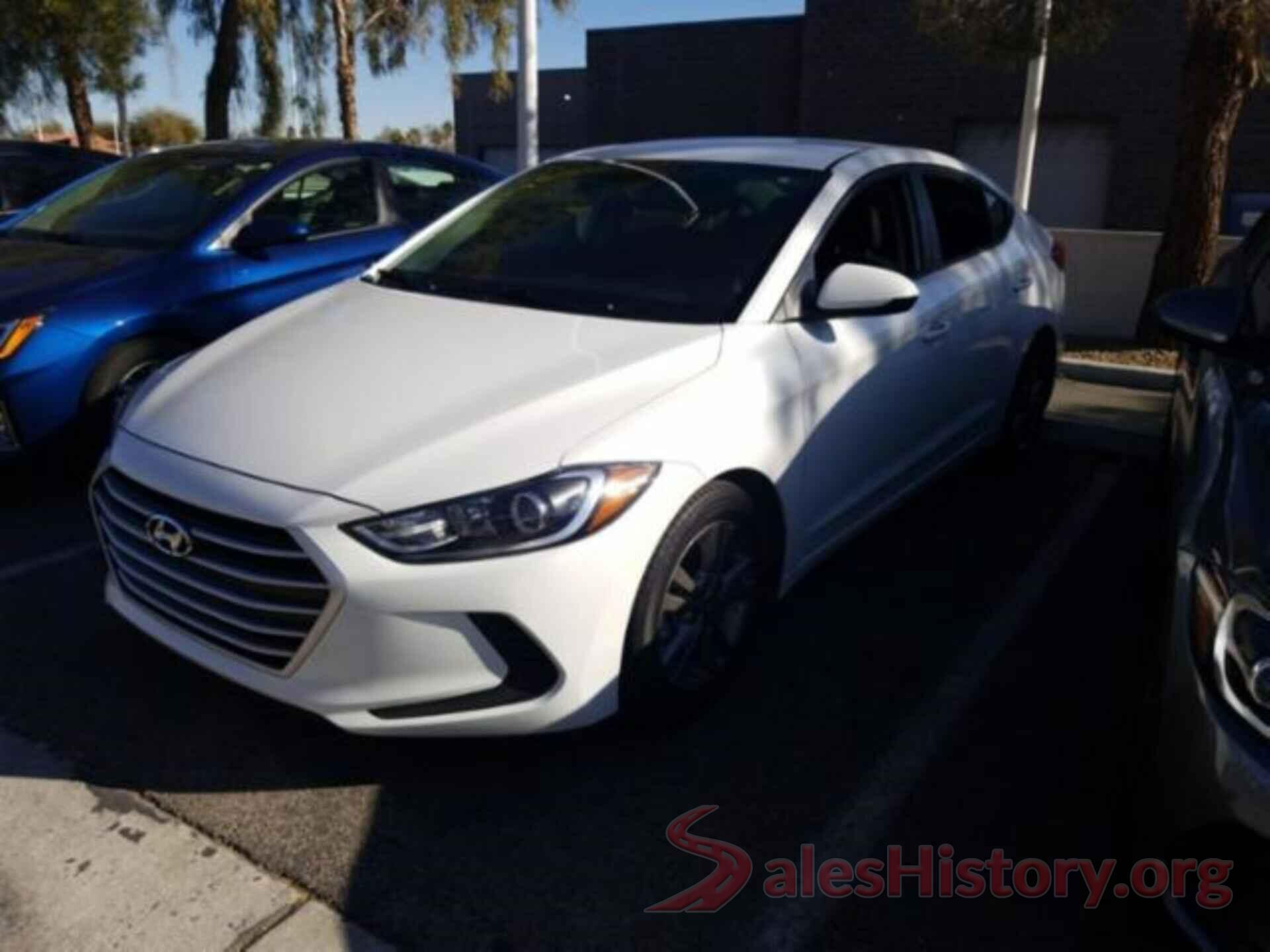 5NPD84LF6JH292677 2018 HYUNDAI ELANTRA