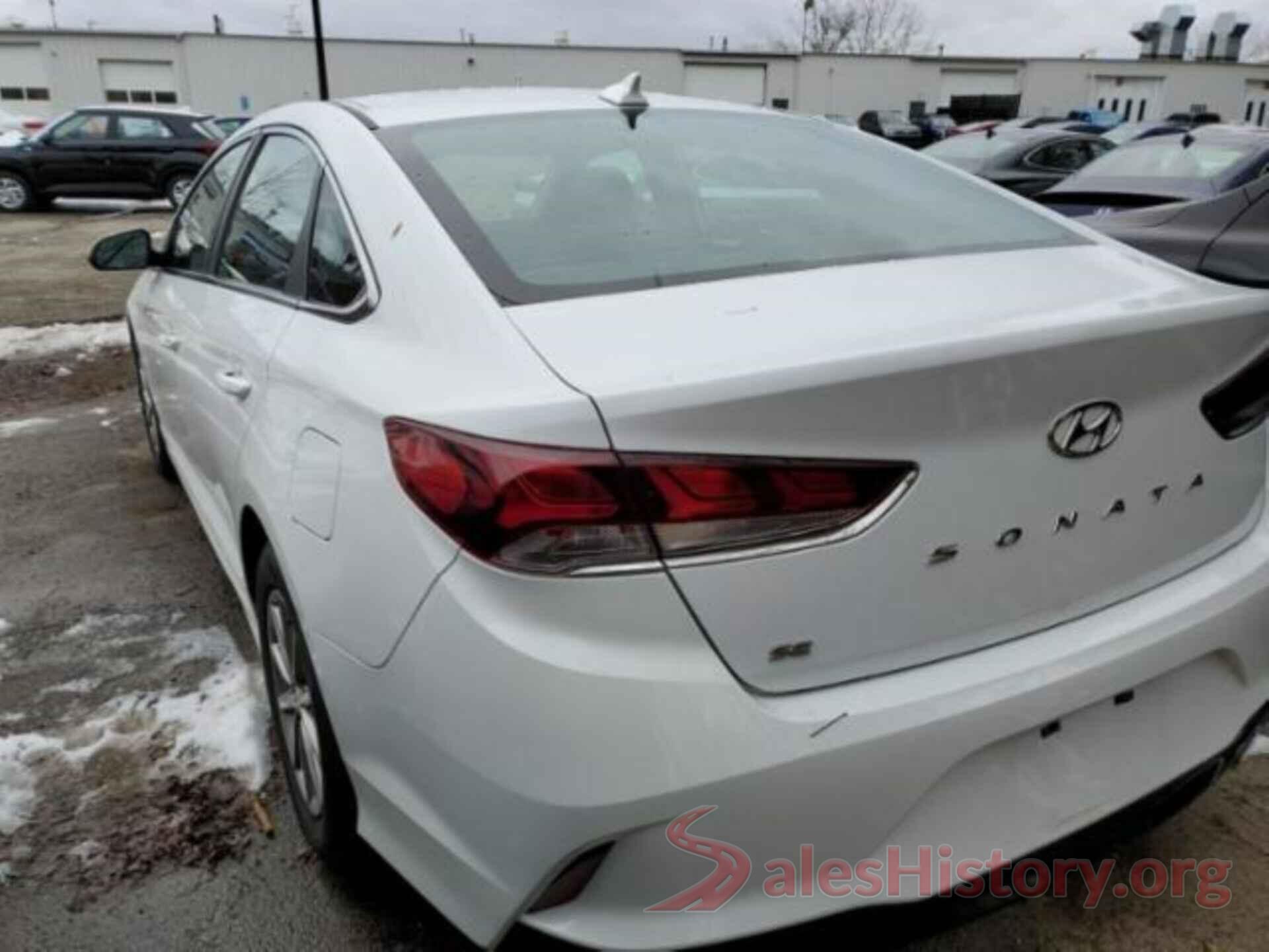 5NPE24AF2JH613042 2018 HYUNDAI SONATA