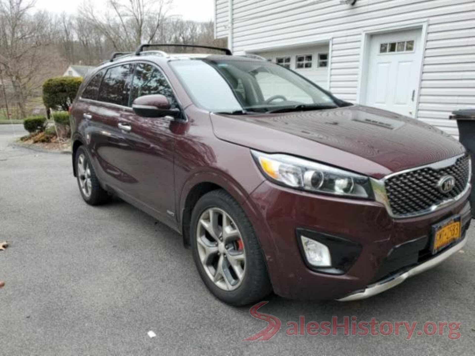 5XYPKDA5XJG350631 2018 KIA SORENTO