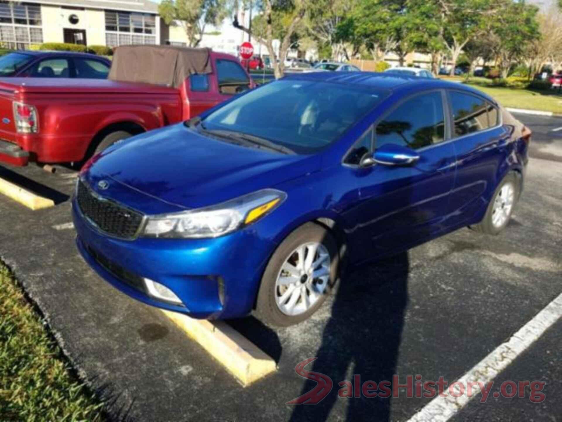 3KPFL4A73HE037647 2017 KIA FORTE