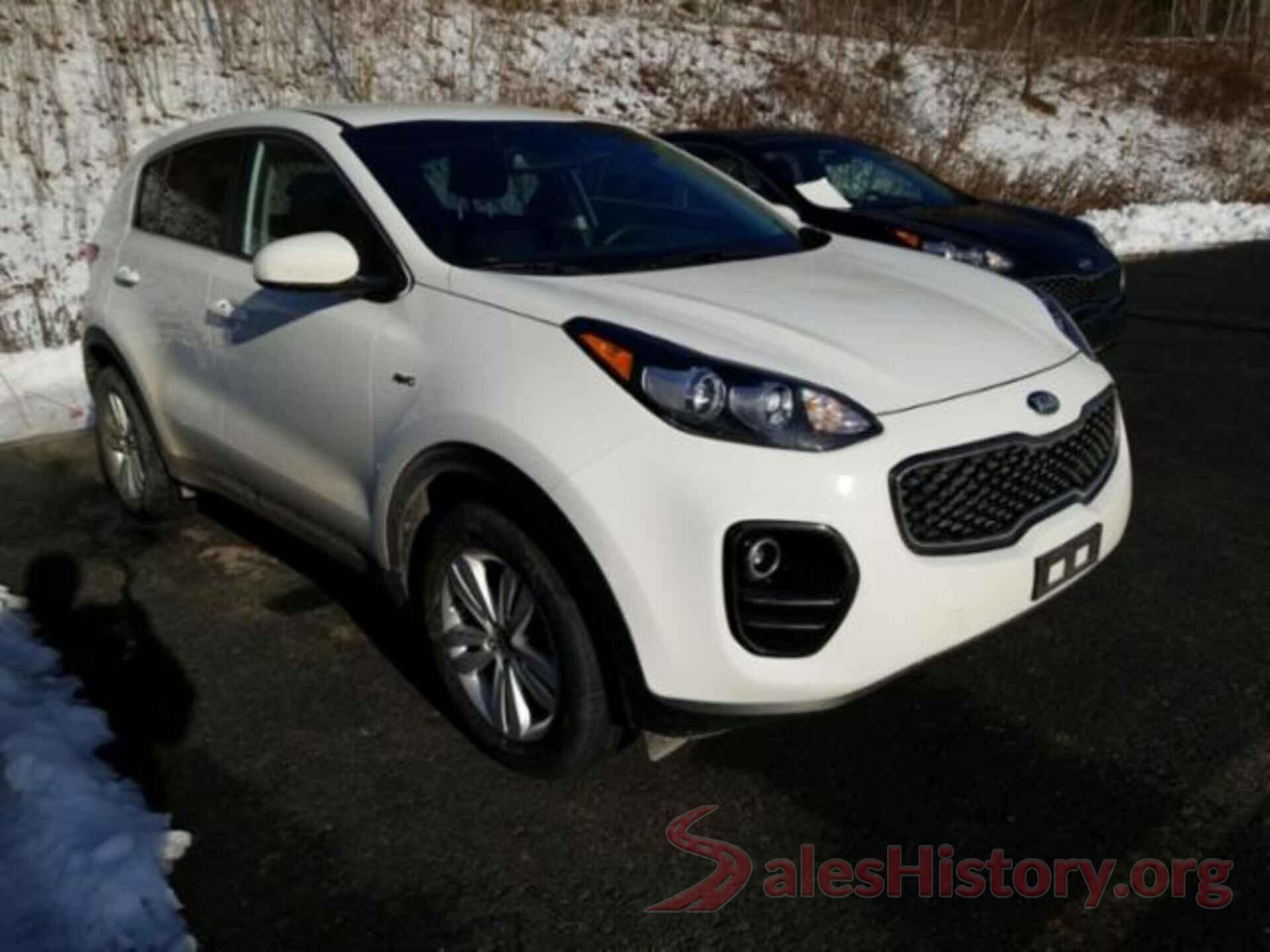 KNDPMCAC0J7363338 2018 KIA SPORTAGE