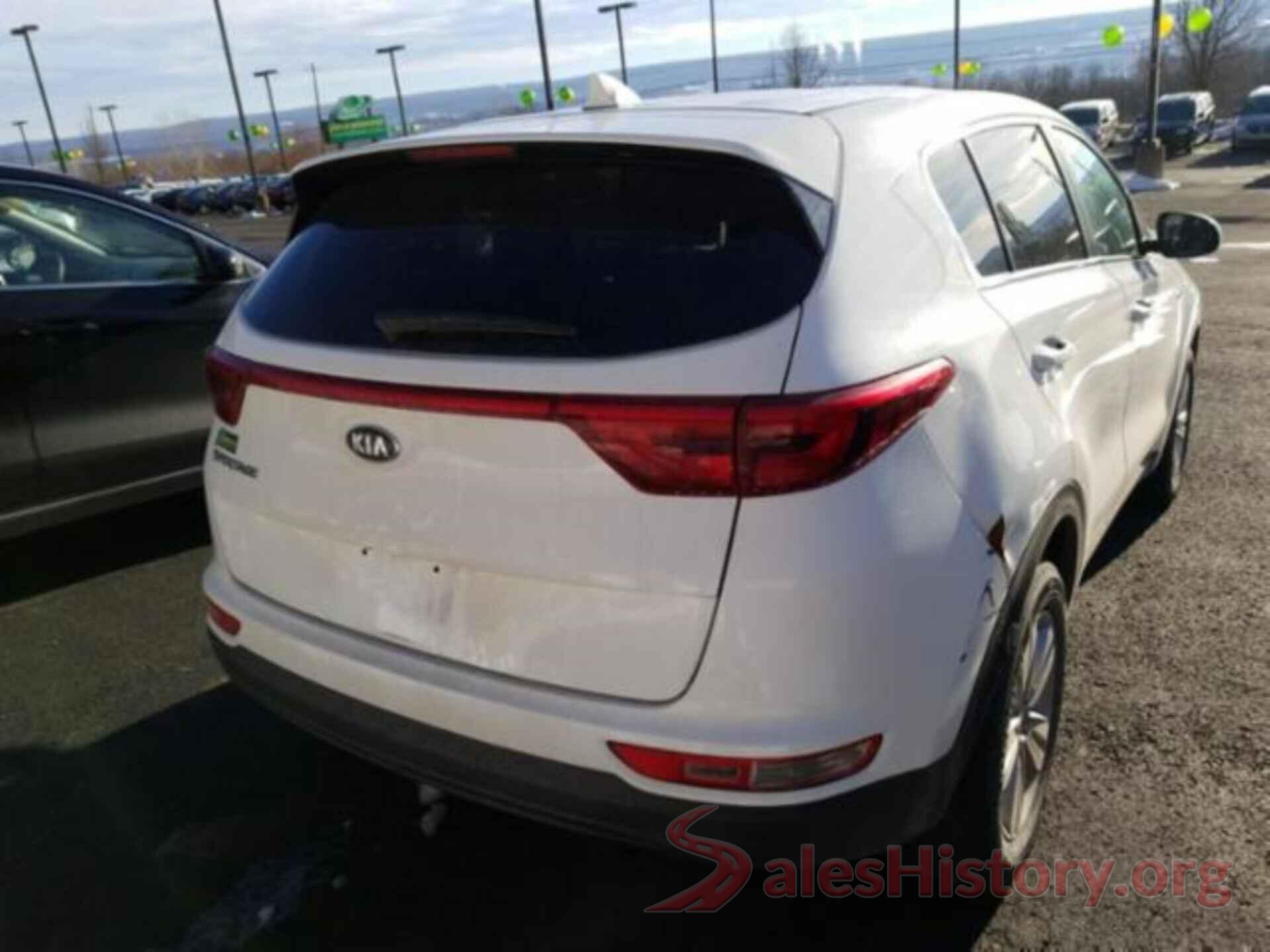 KNDPMCAC0J7363338 2018 KIA SPORTAGE