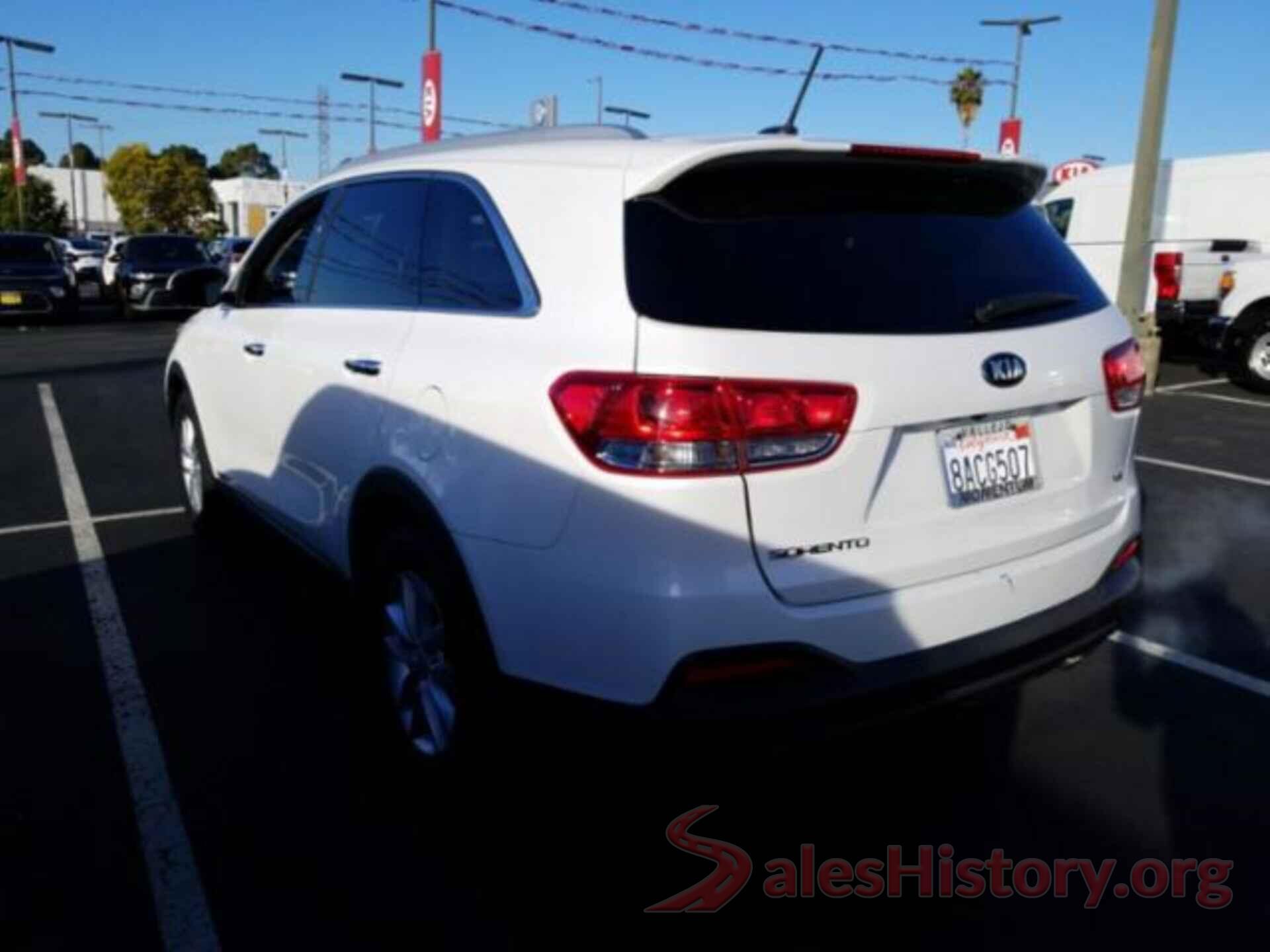 5XYPGDA51HG239865 2017 KIA SORENTO