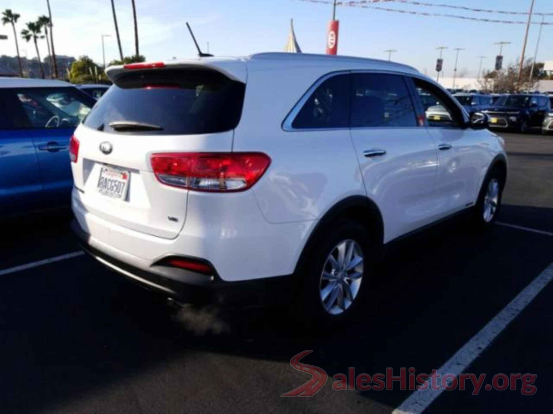 5XYPGDA51HG239865 2017 KIA SORENTO