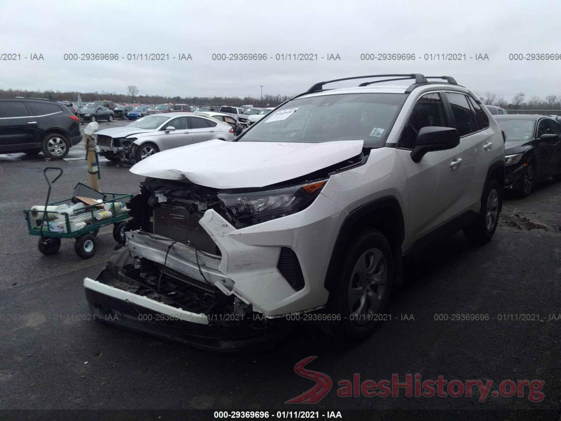 JTMH1RFV3KJ007030 2019 TOYOTA RAV4