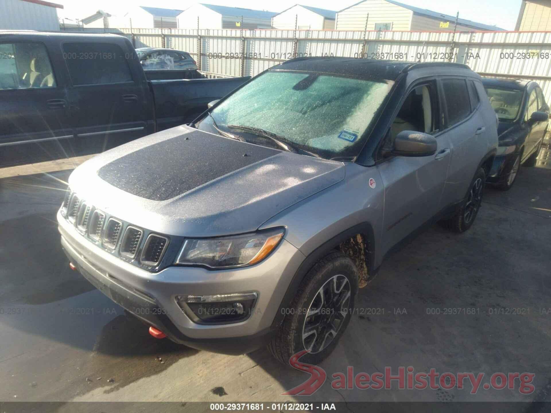 3C4NJDDB5KT740090 2019 JEEP COMPASS