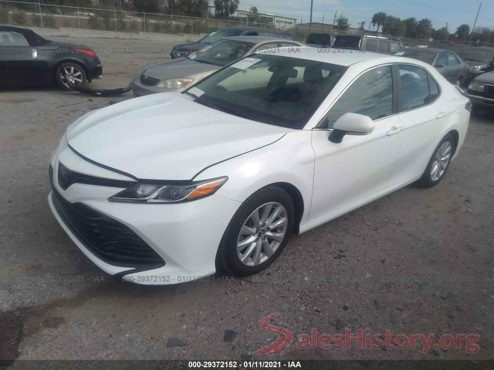 4T1B11HK1JU635798 2018 TOYOTA CAMRY