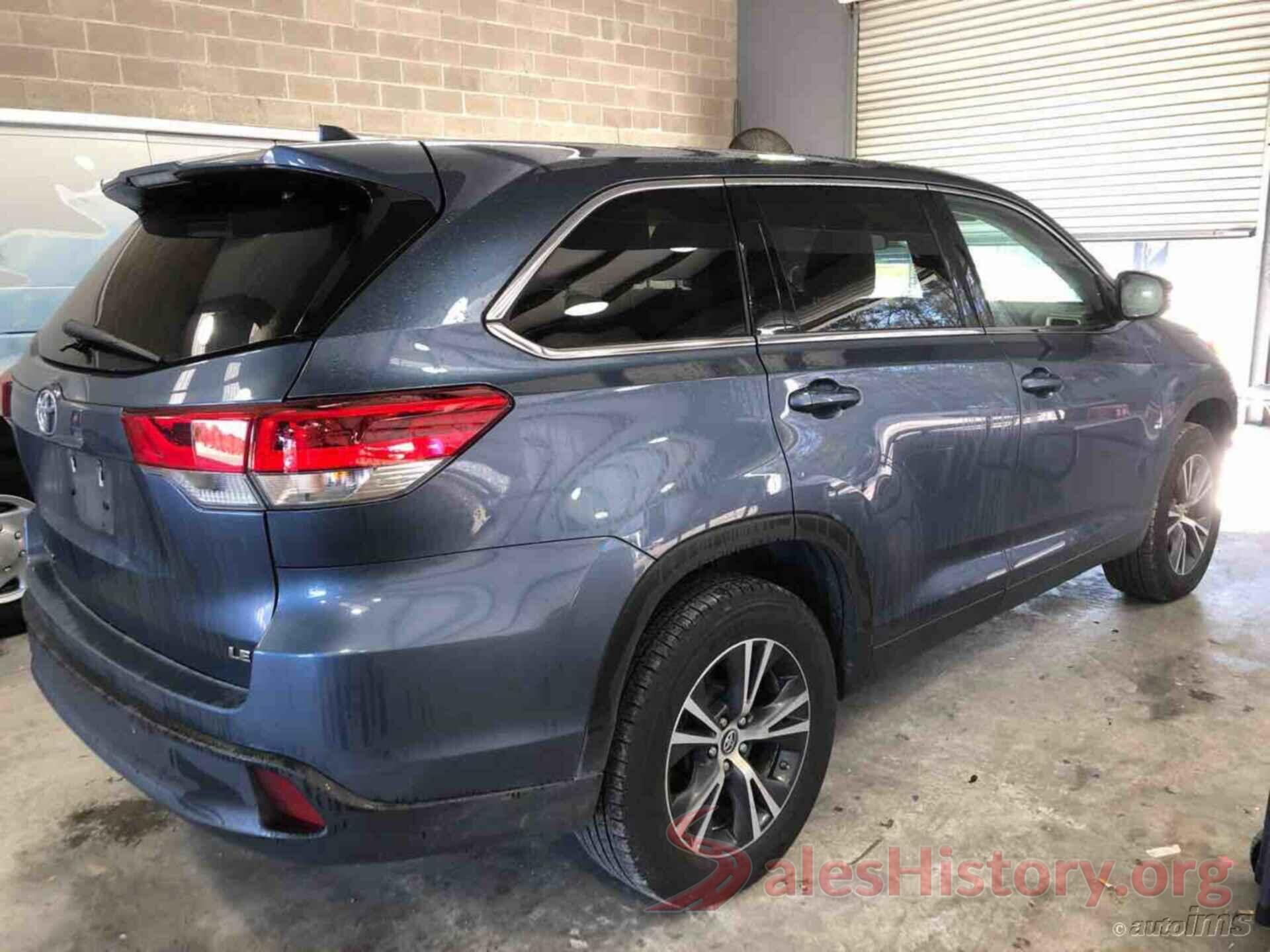 5TDZZRFH6KS305162 2019 TOYOTA HIGHLANDER