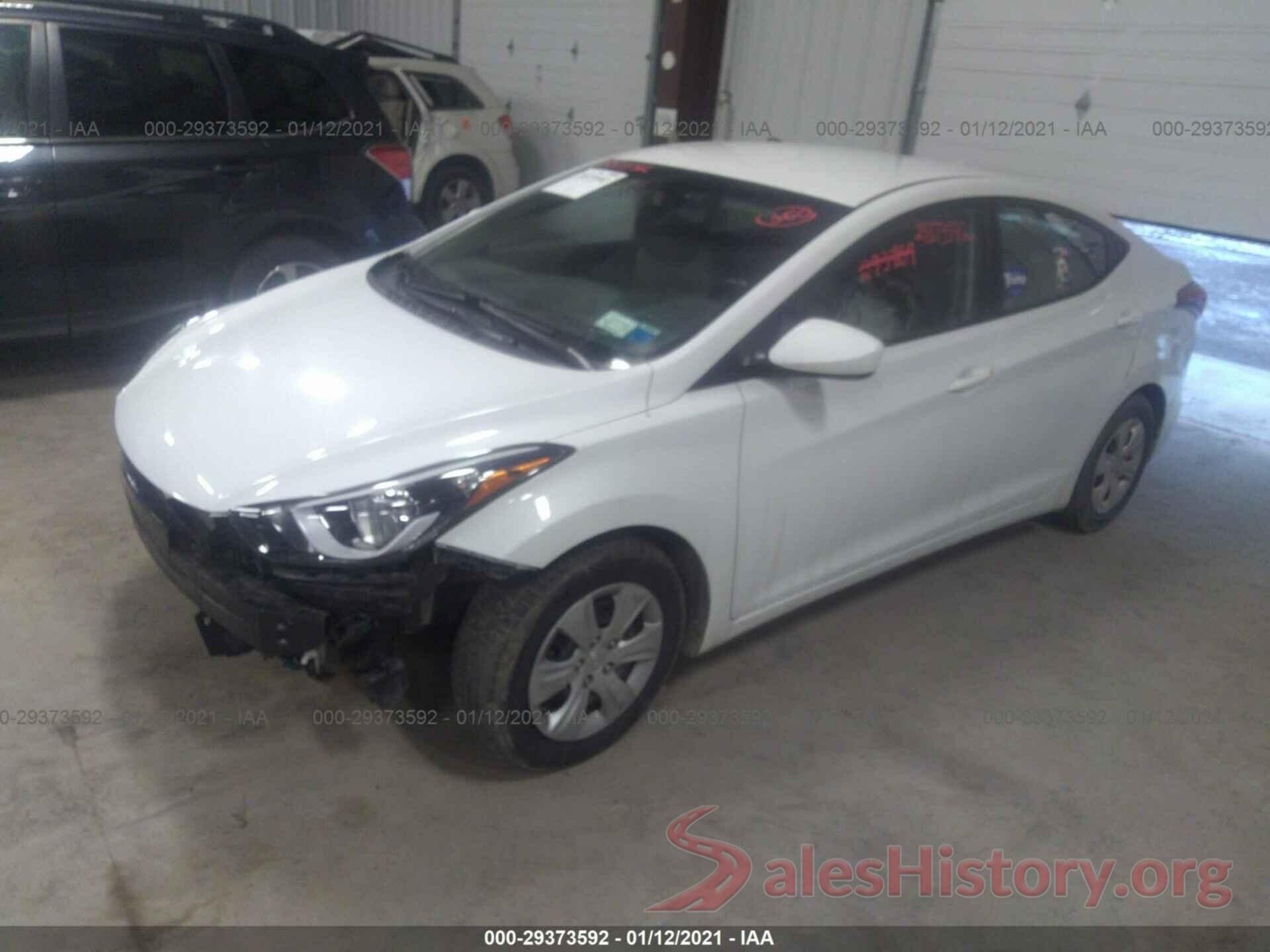 5NPDH4AE4GH788158 2016 HYUNDAI ELANTRA