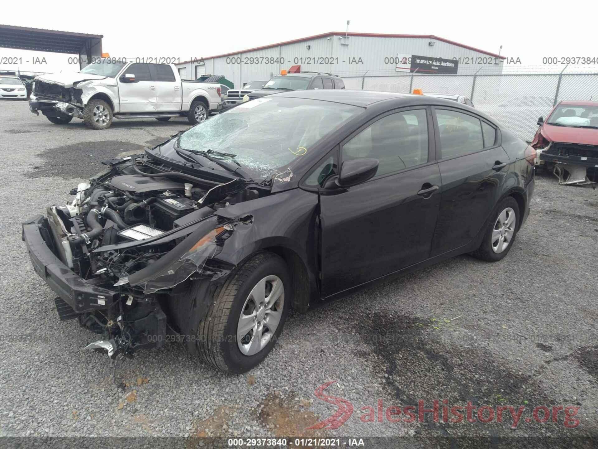 3KPFK4A78HE131056 2017 KIA FORTE