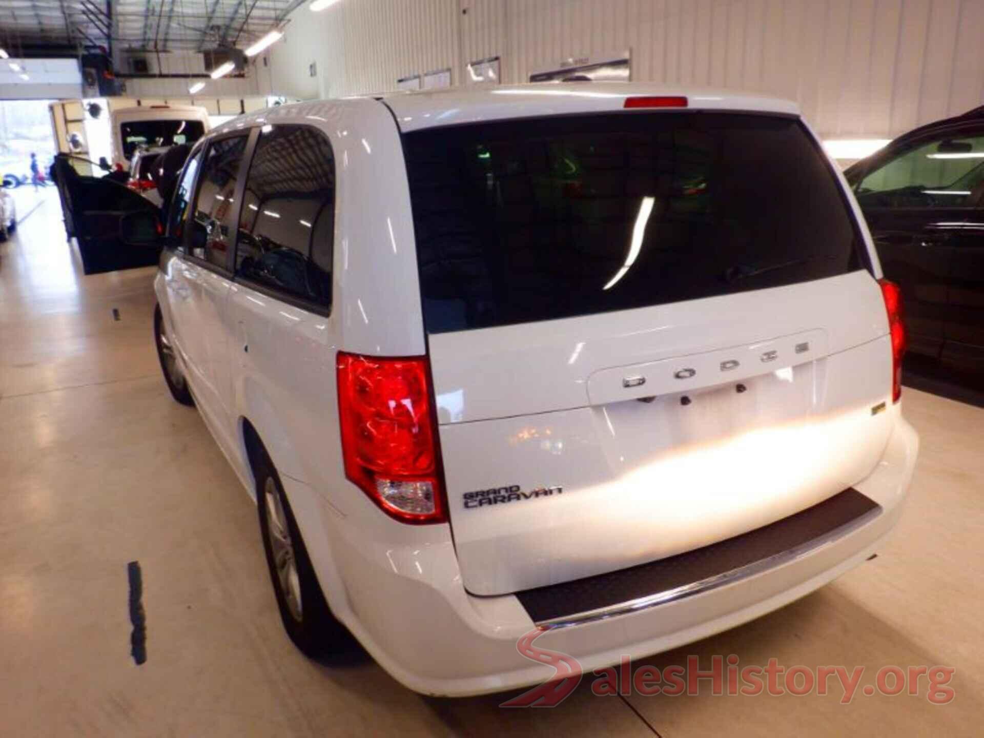 2C4RDGBG2HR772760 2017 DODGE GRAND CARAVAN